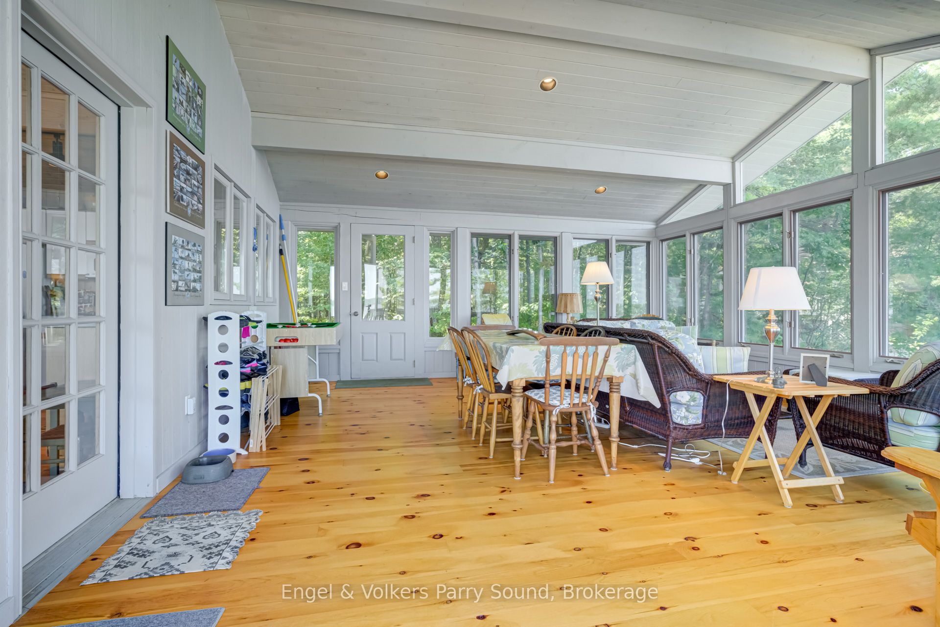 8 Island 29c N/a Property Photo 5