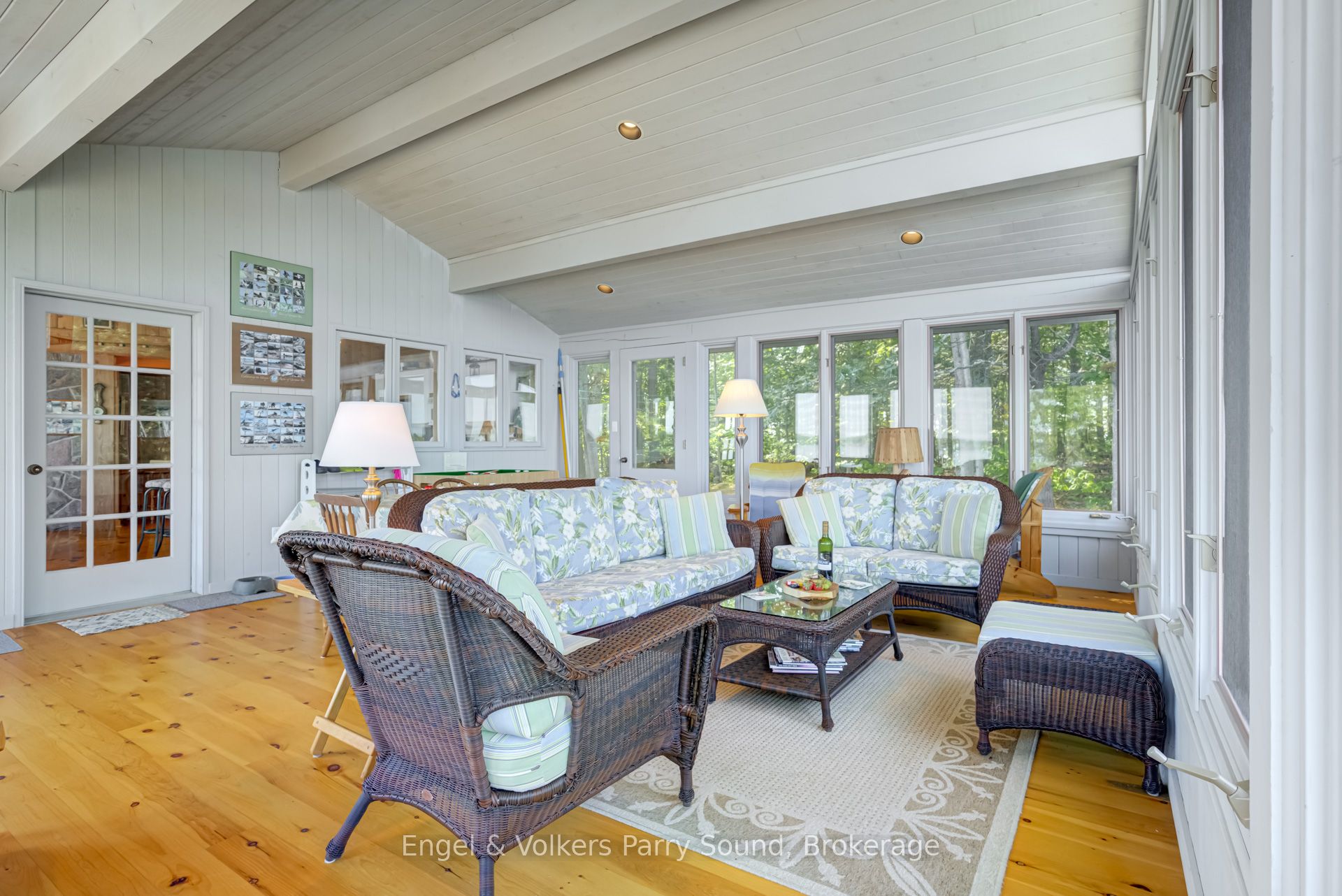 8 Island 29c N/a Property Photo 7