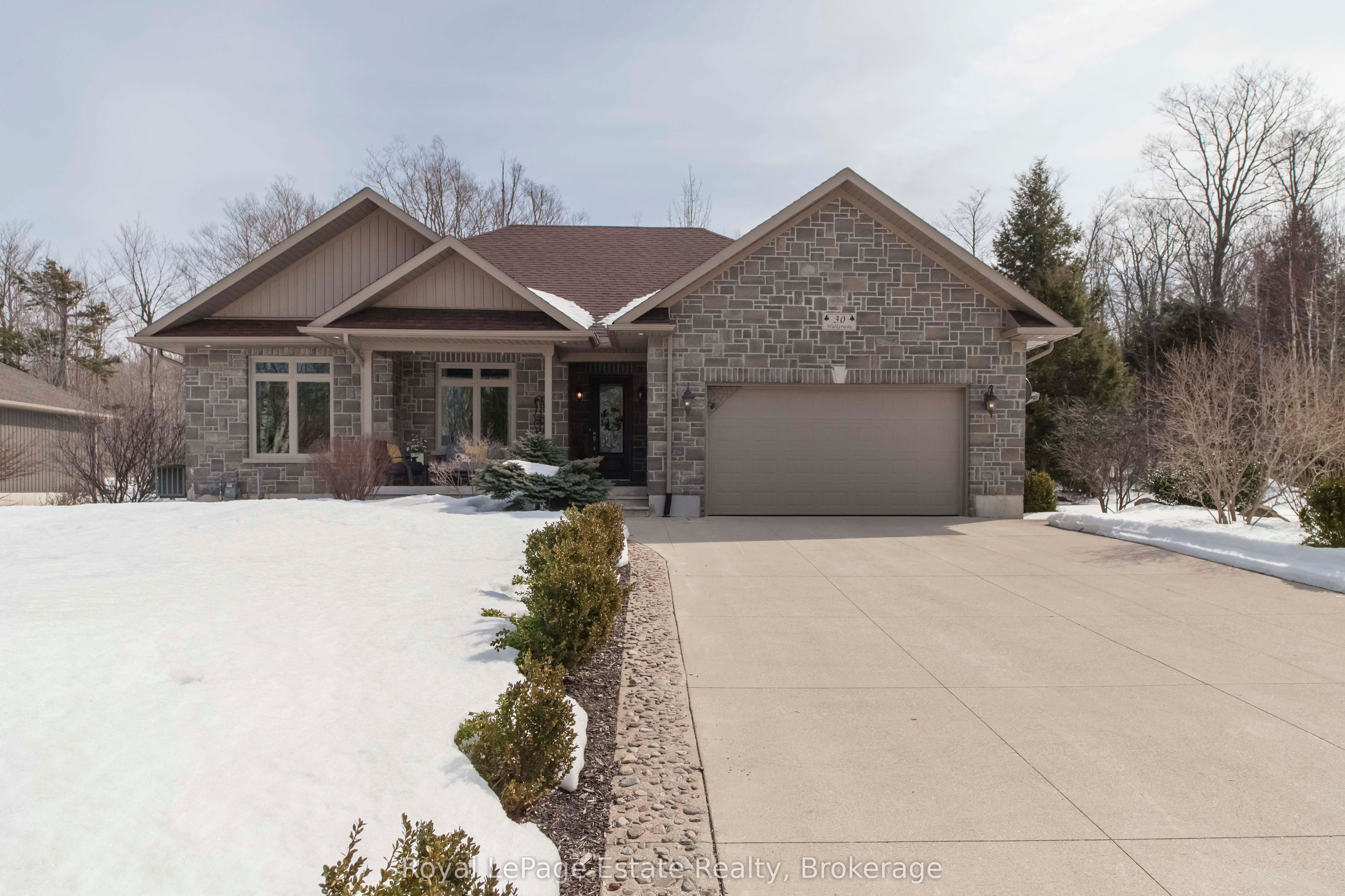 30 Walker Way Property Photo