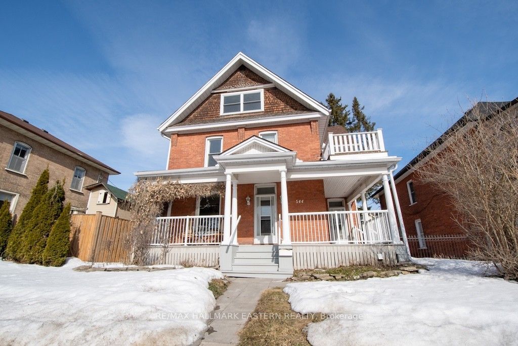 544 Charlotte Street Property Photo