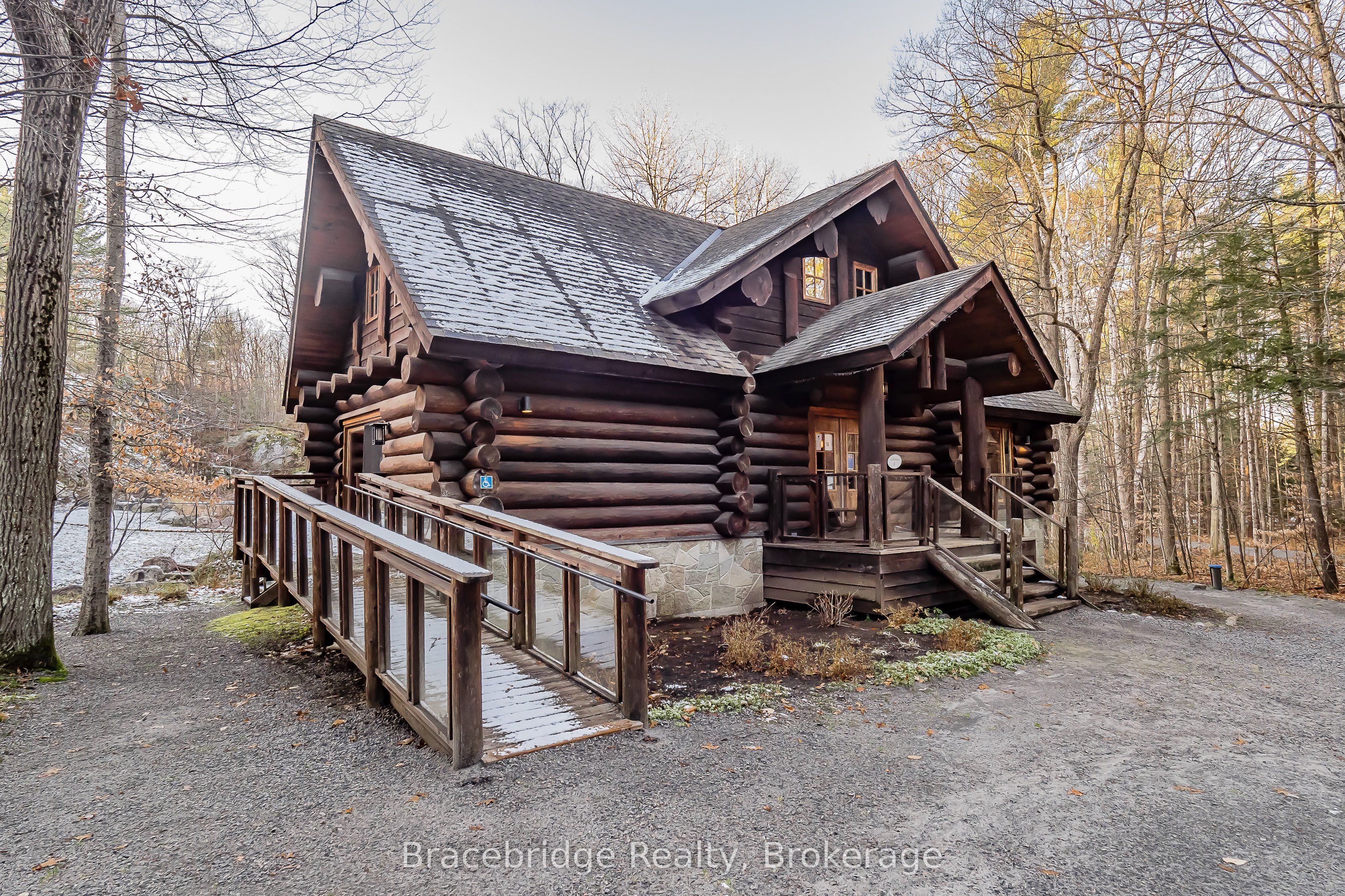 3876 Muskoka Rd Hwy 118 N/a W Sandfield 3 W3 Property Photo 39
