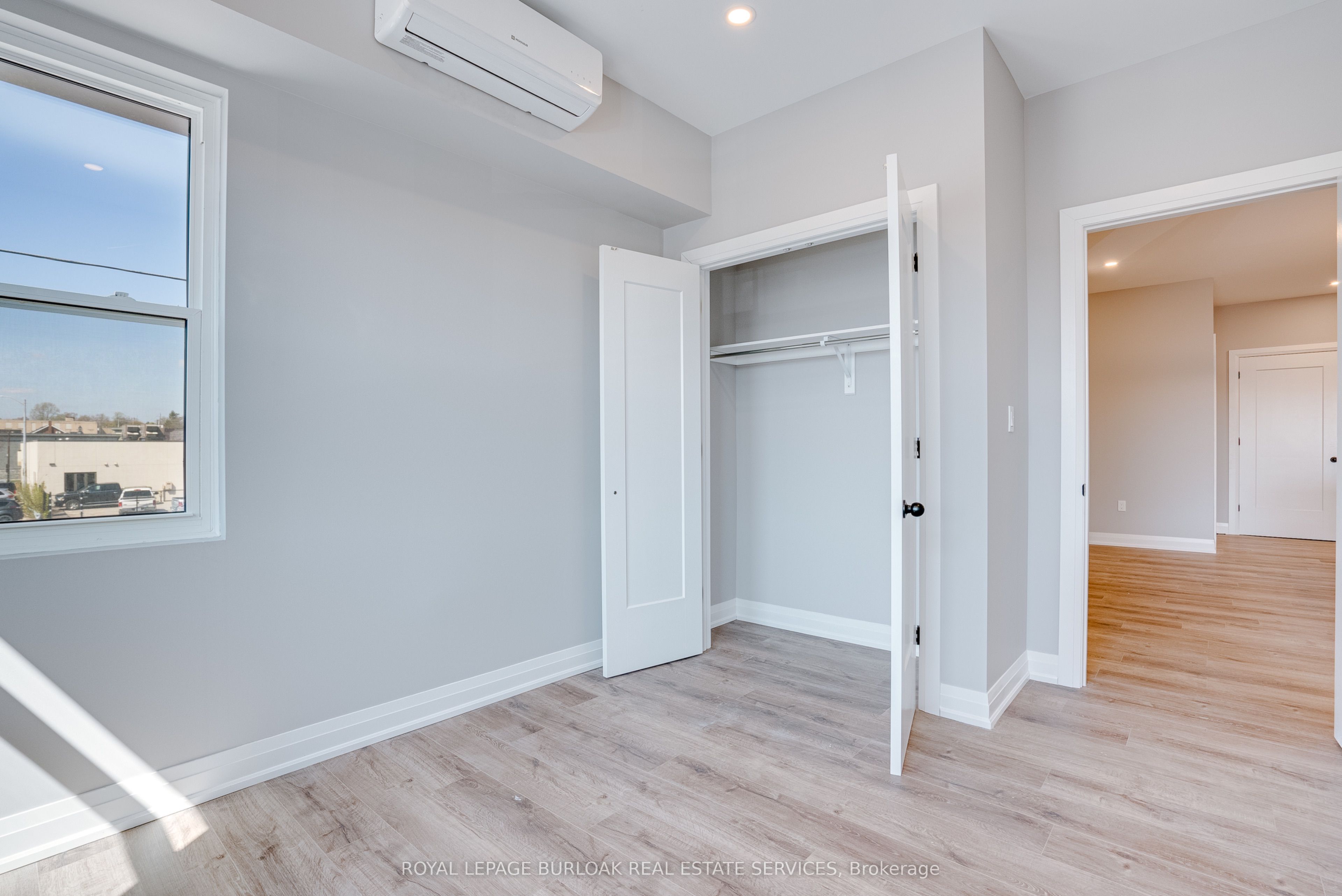 39 Kent Street Property Photo 3