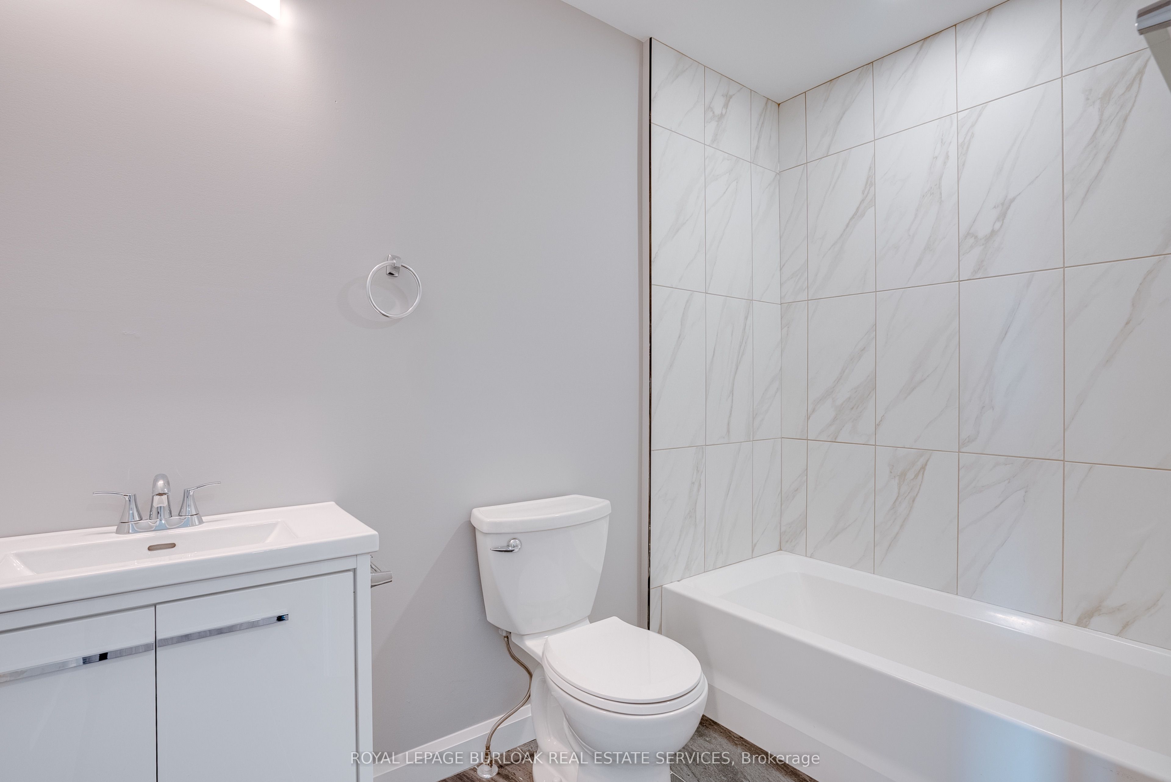 39 Kent Street Property Photo 6