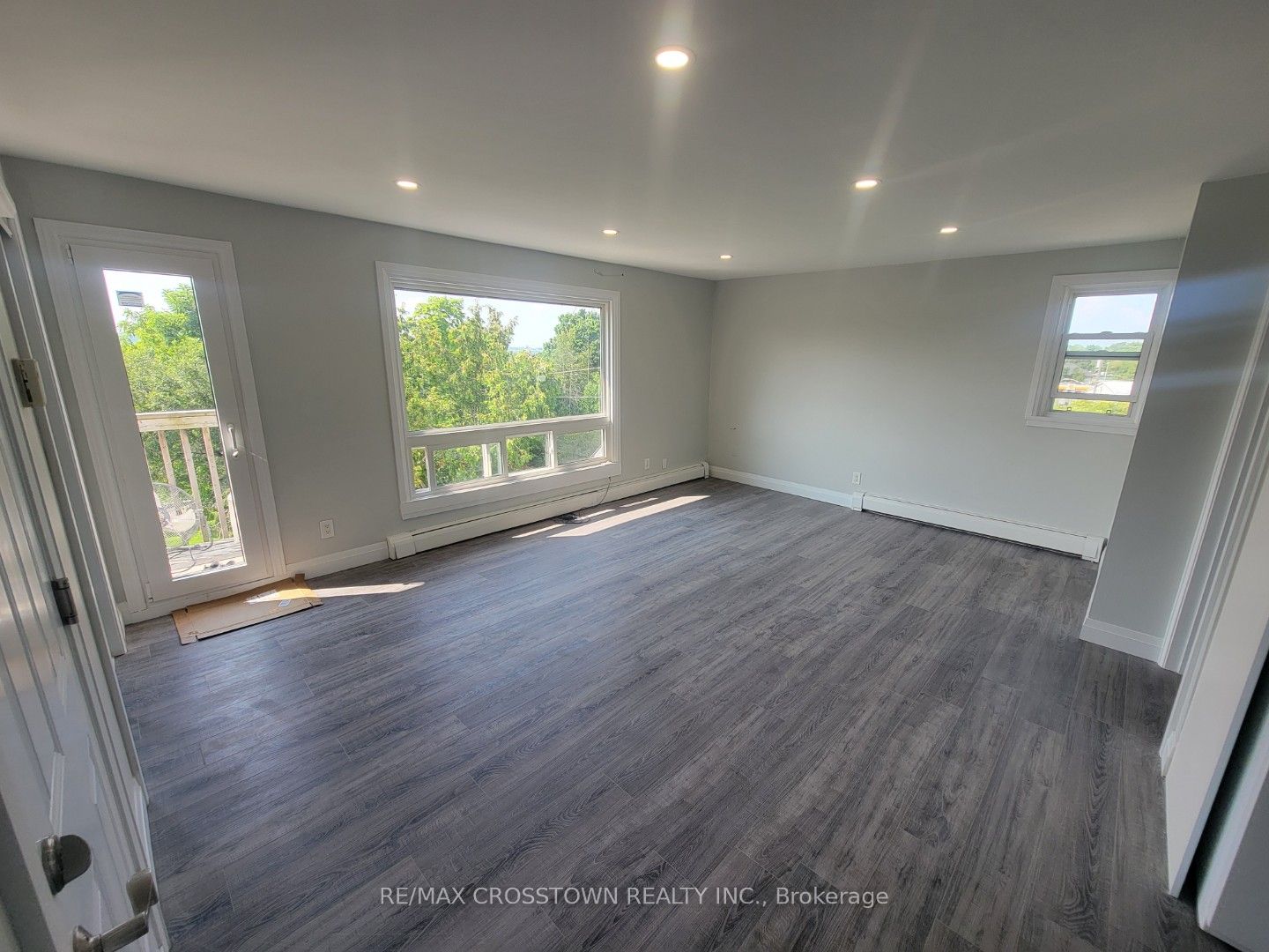 822 Ward Street Property Photo 10