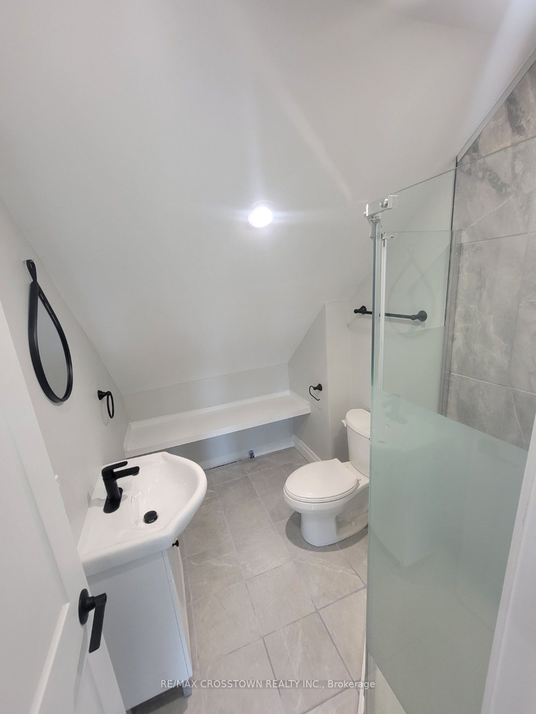 822 Ward Street Property Photo 13
