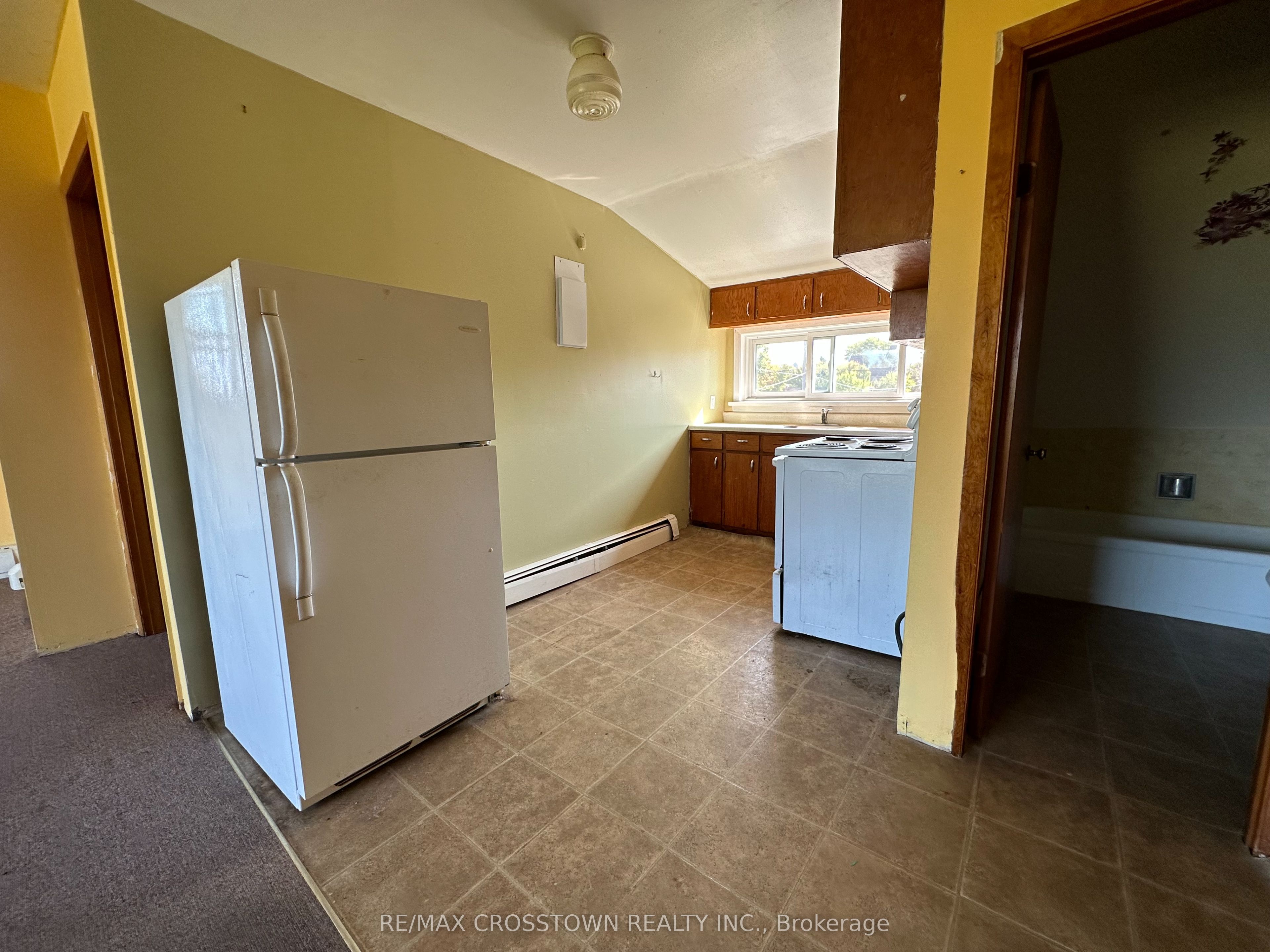 822 Ward Street Property Photo 16