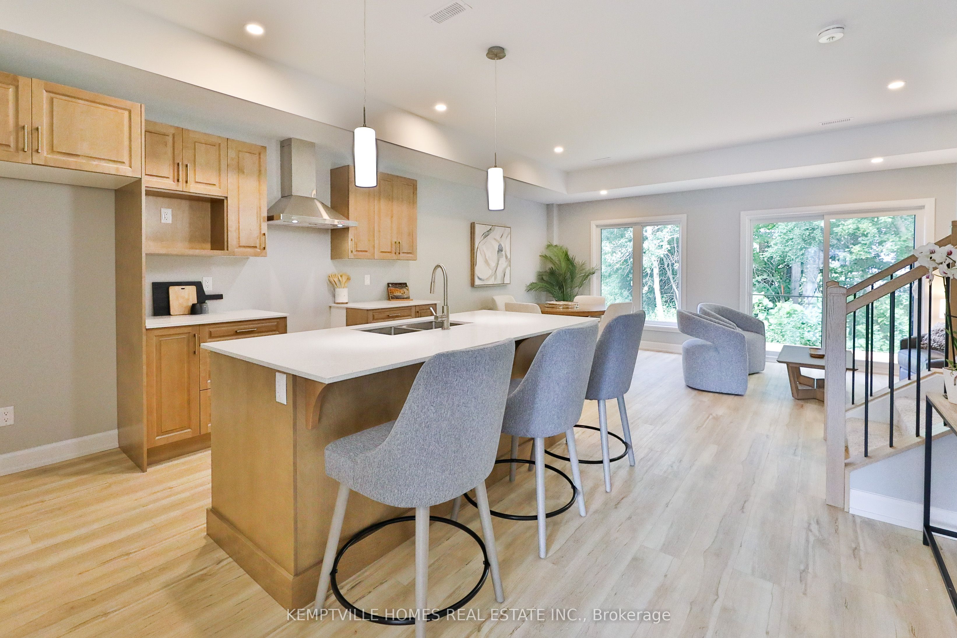 Merrickville Real Estate Listings Main Image