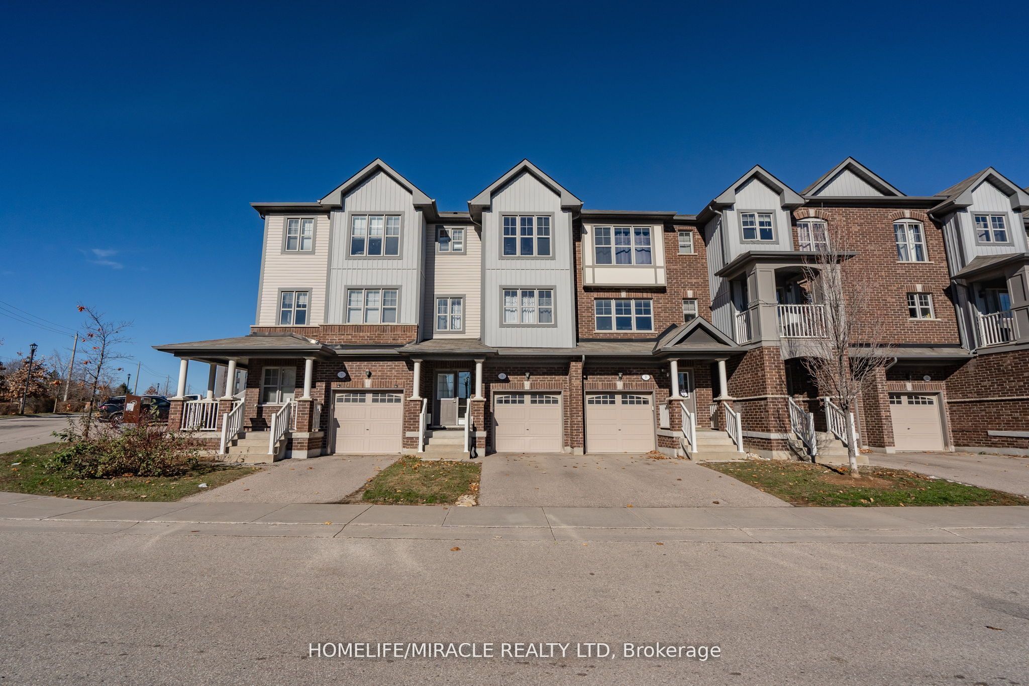 #8 - 701 Homer Watson Boulevard Property Photo