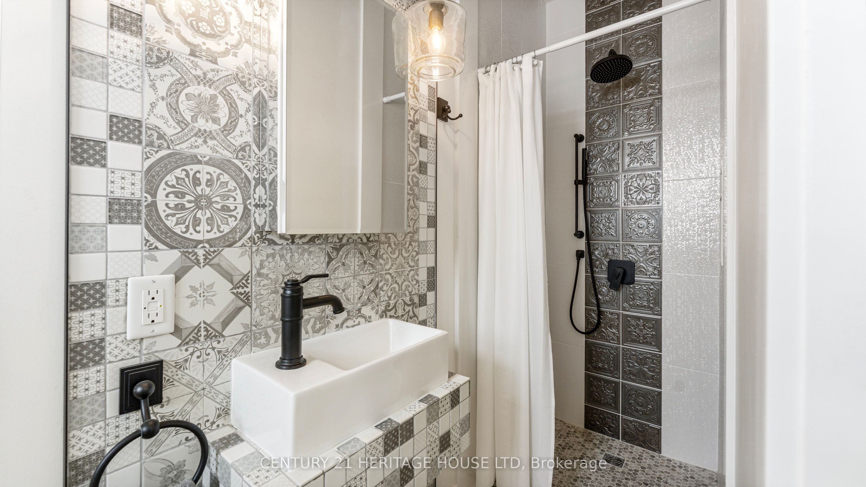 #21 - 80 New Lakeshore Road Property Photo 23