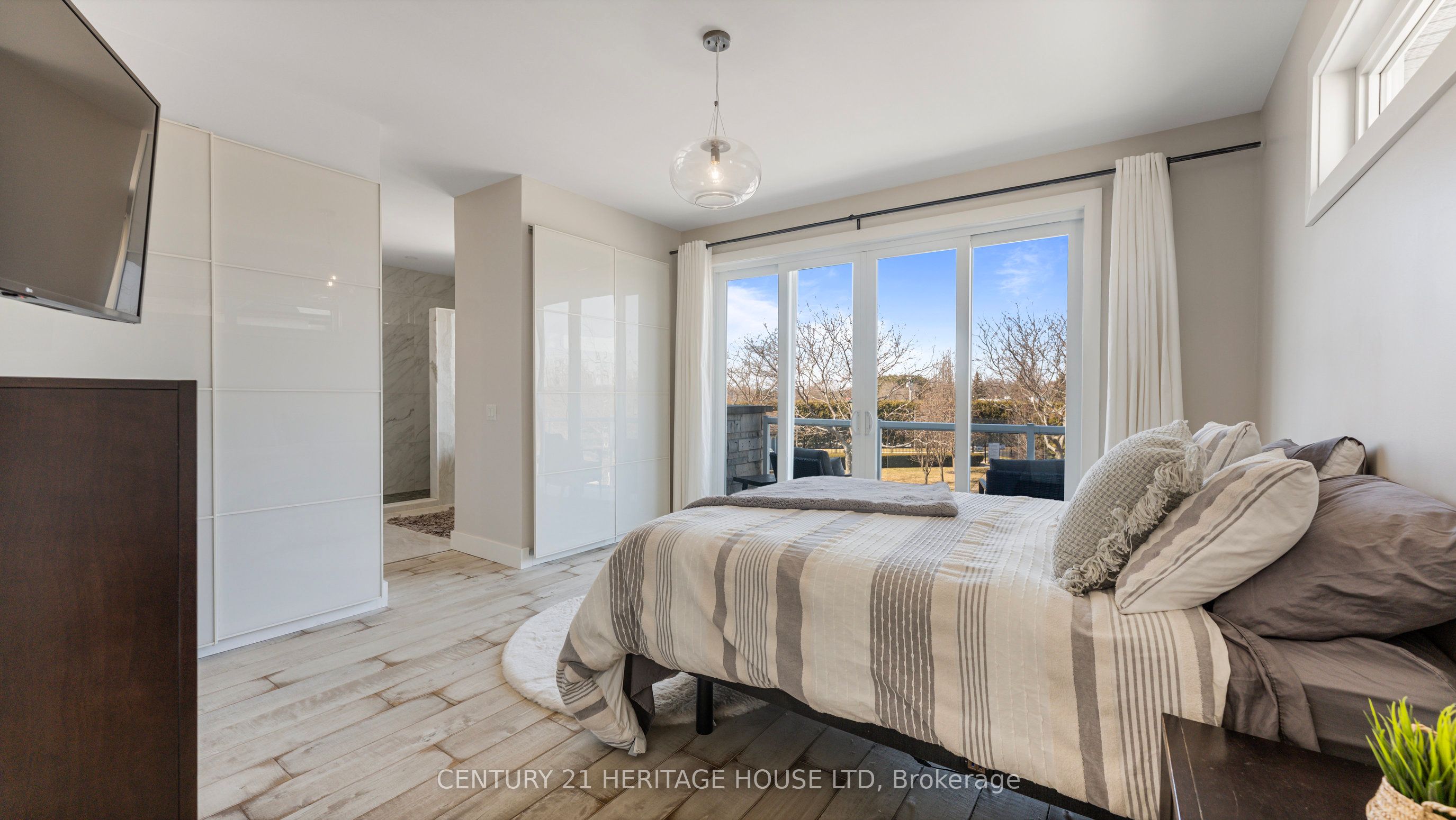 #21 - 80 New Lakeshore Road Property Photo 24
