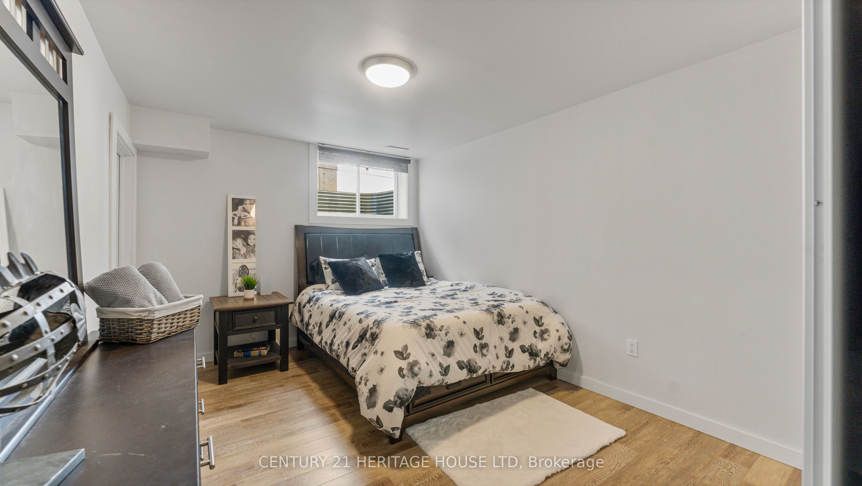 #21 - 80 New Lakeshore Road Property Photo 35