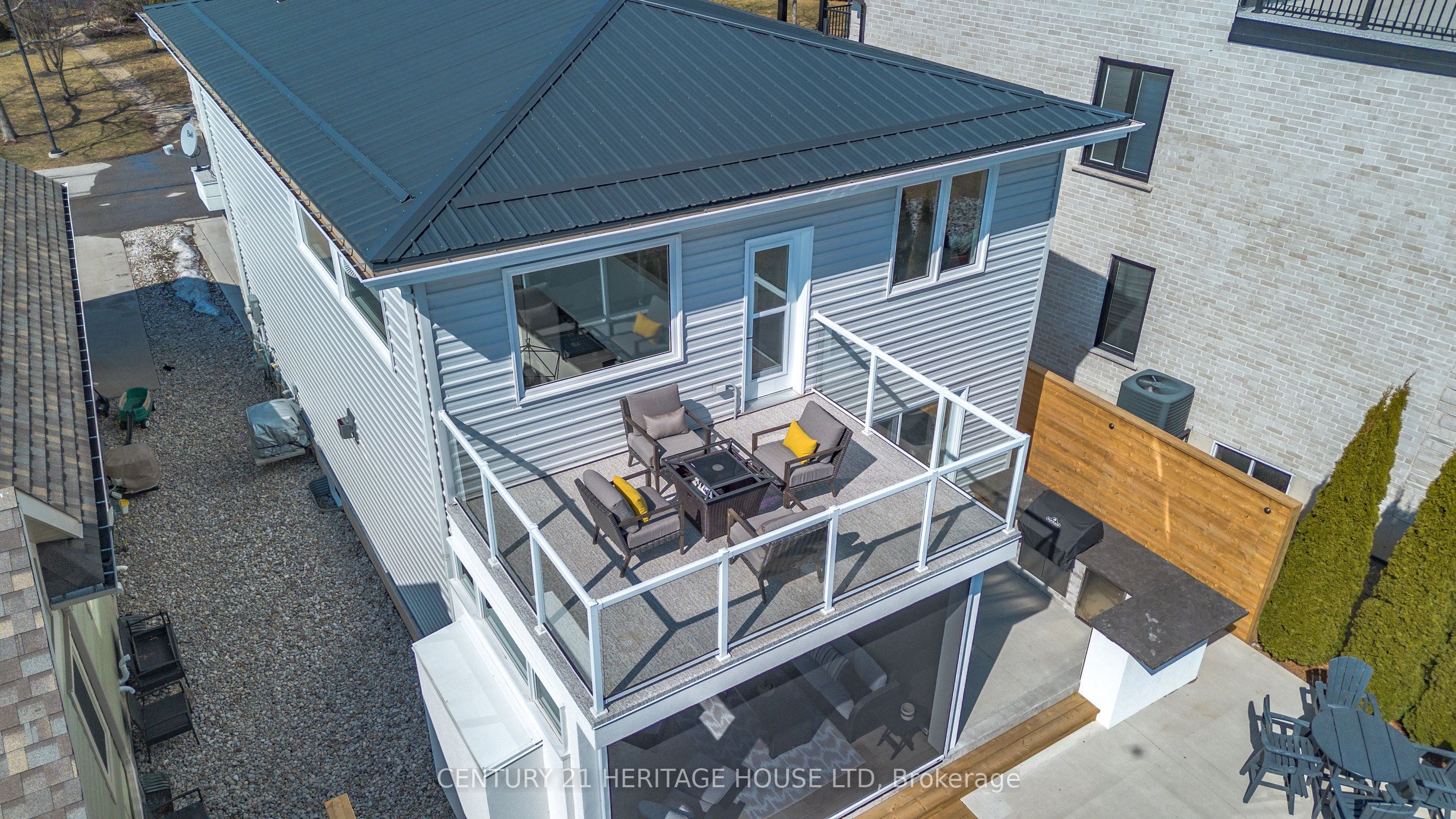 #21 - 80 New Lakeshore Road Property Photo 46