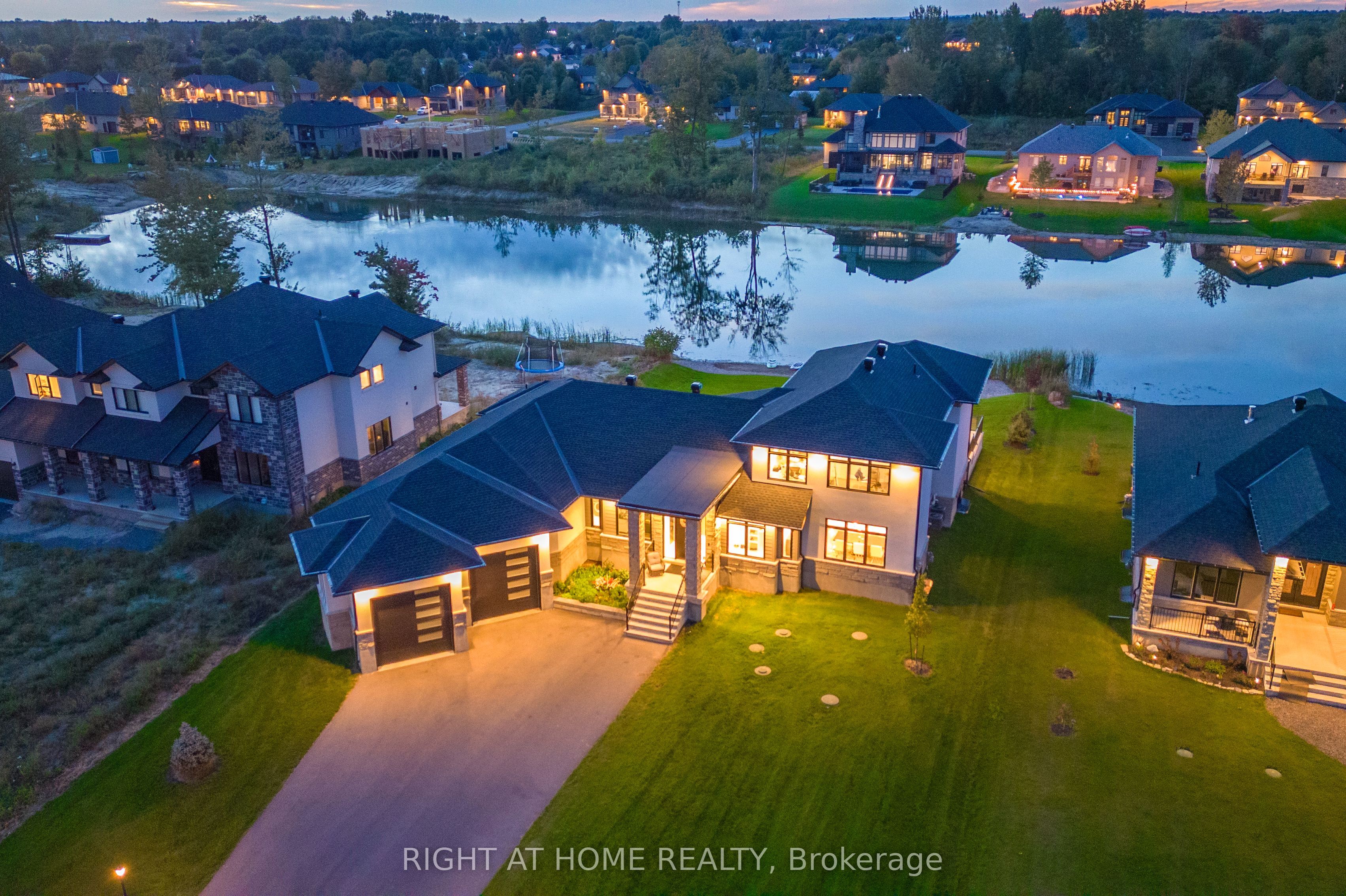 548 Shoreway Drive Property Photo