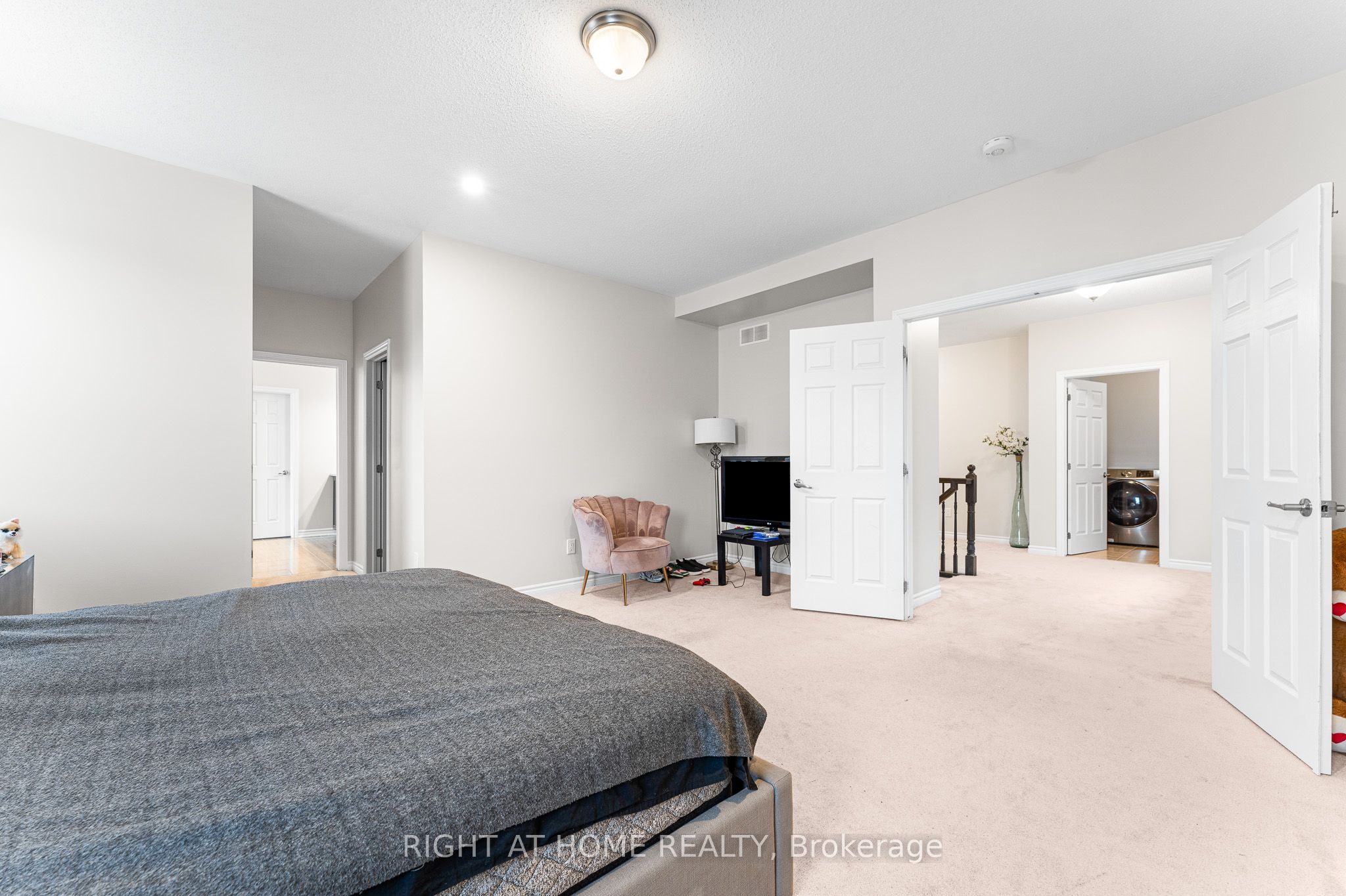 354 Sweetclover Way Property Photo 28