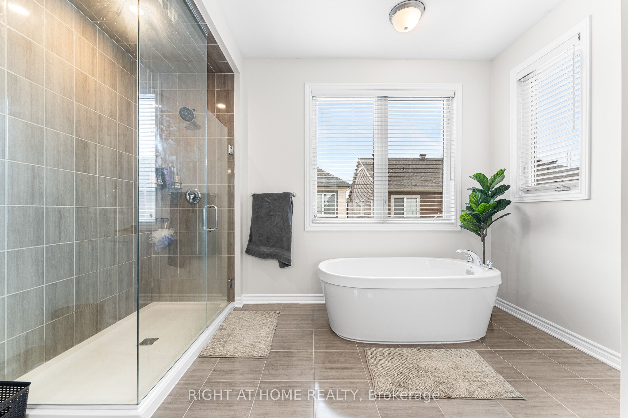 354 Sweetclover Way Property Photo 30