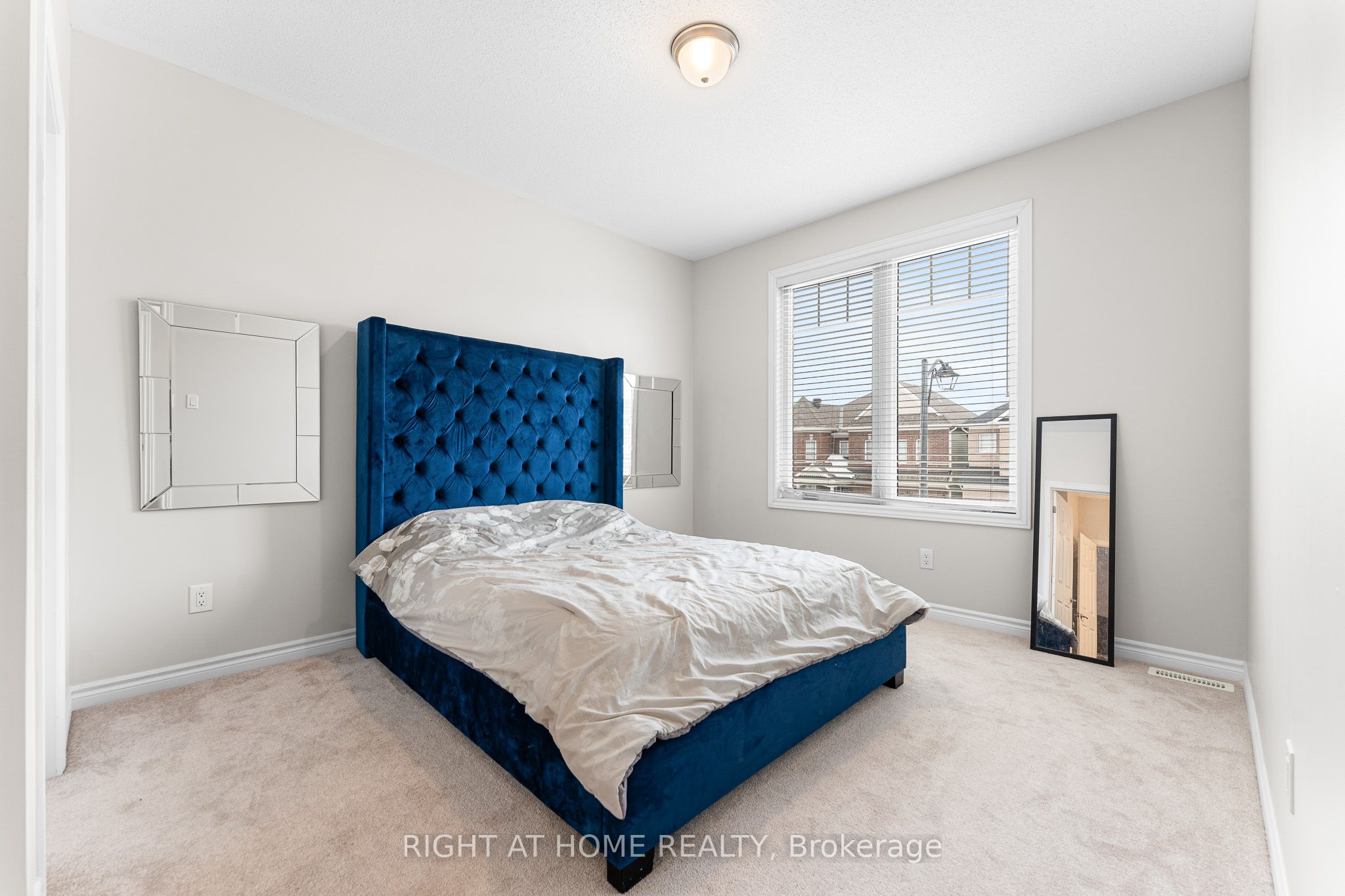 354 Sweetclover Way Property Photo 35