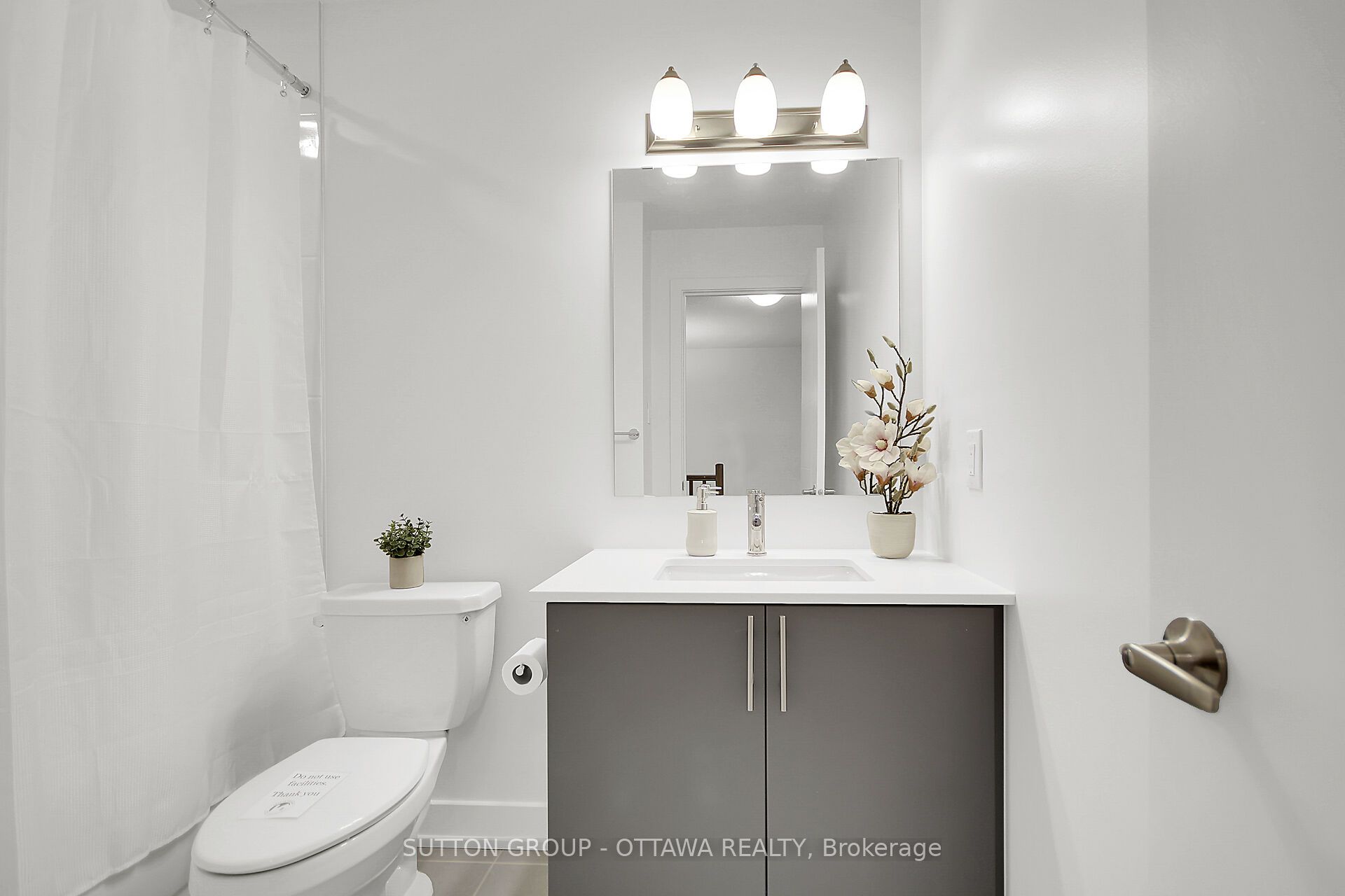 62 Heirloom Street Property Photo 29