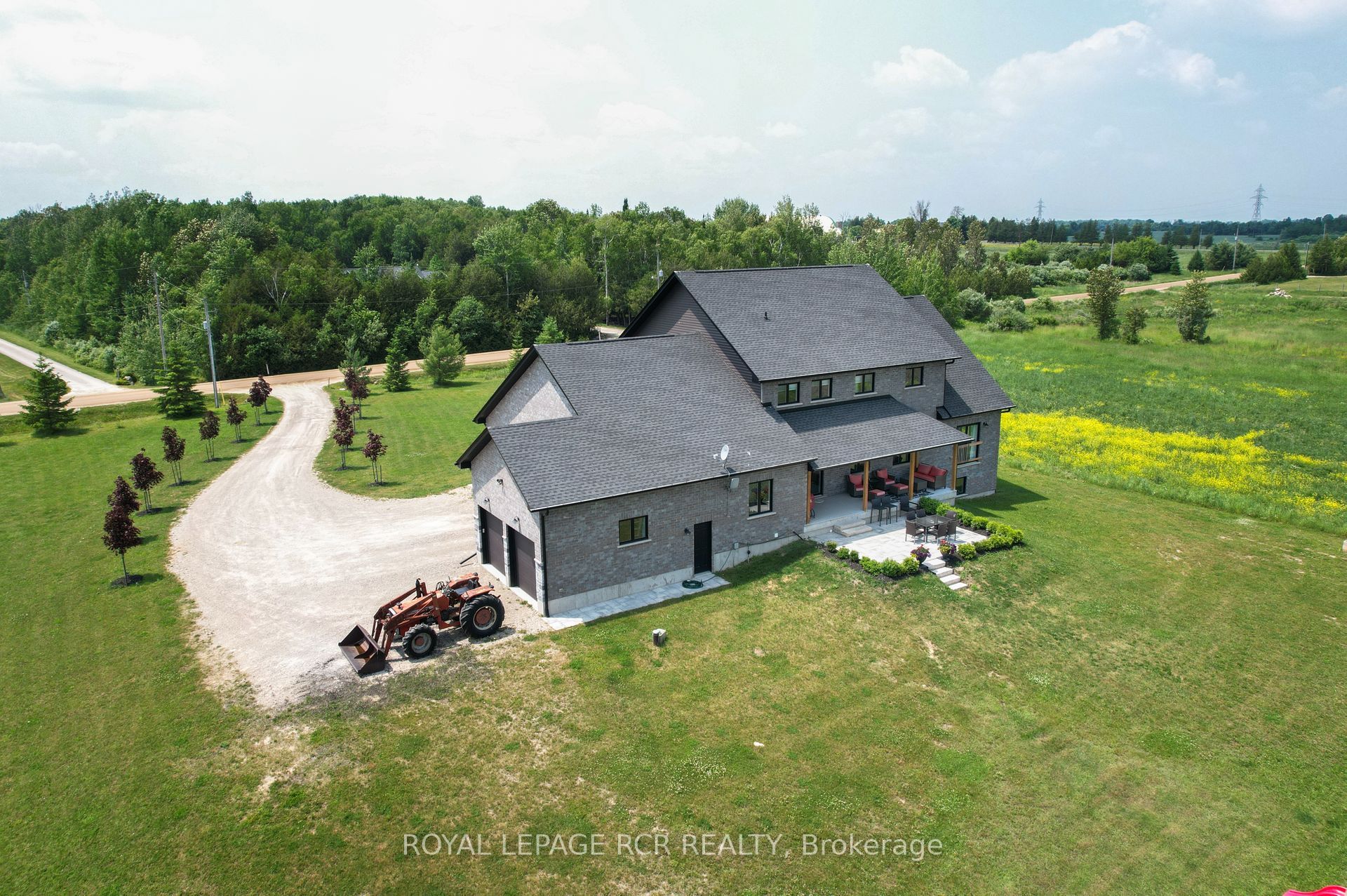 373373 6th Line Property Photo 45