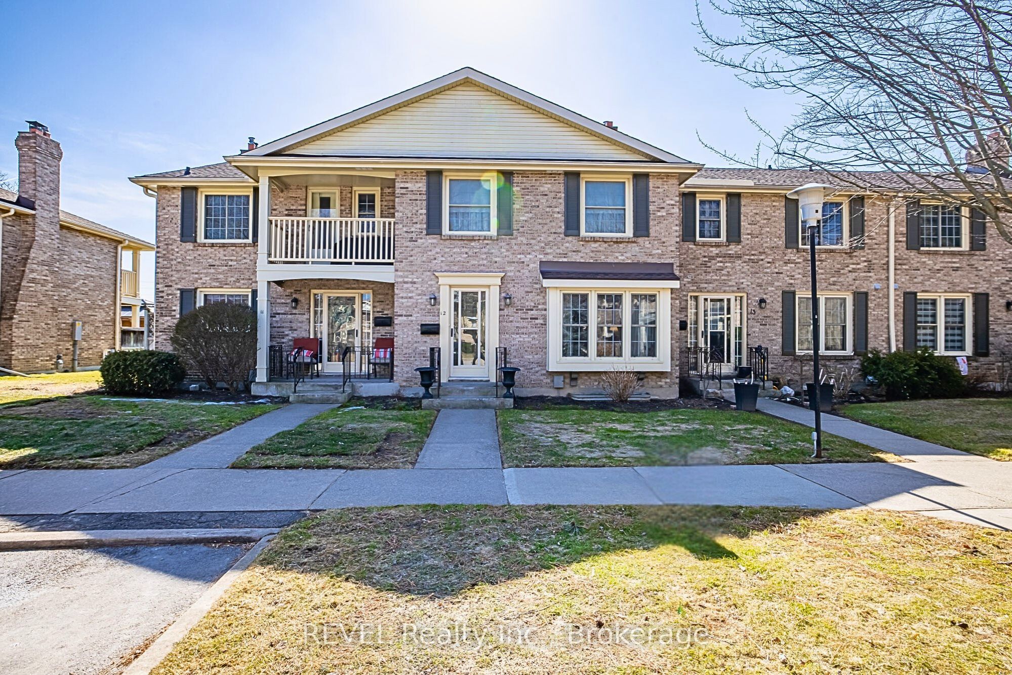 #12 - 409 Vine Street Property Photo