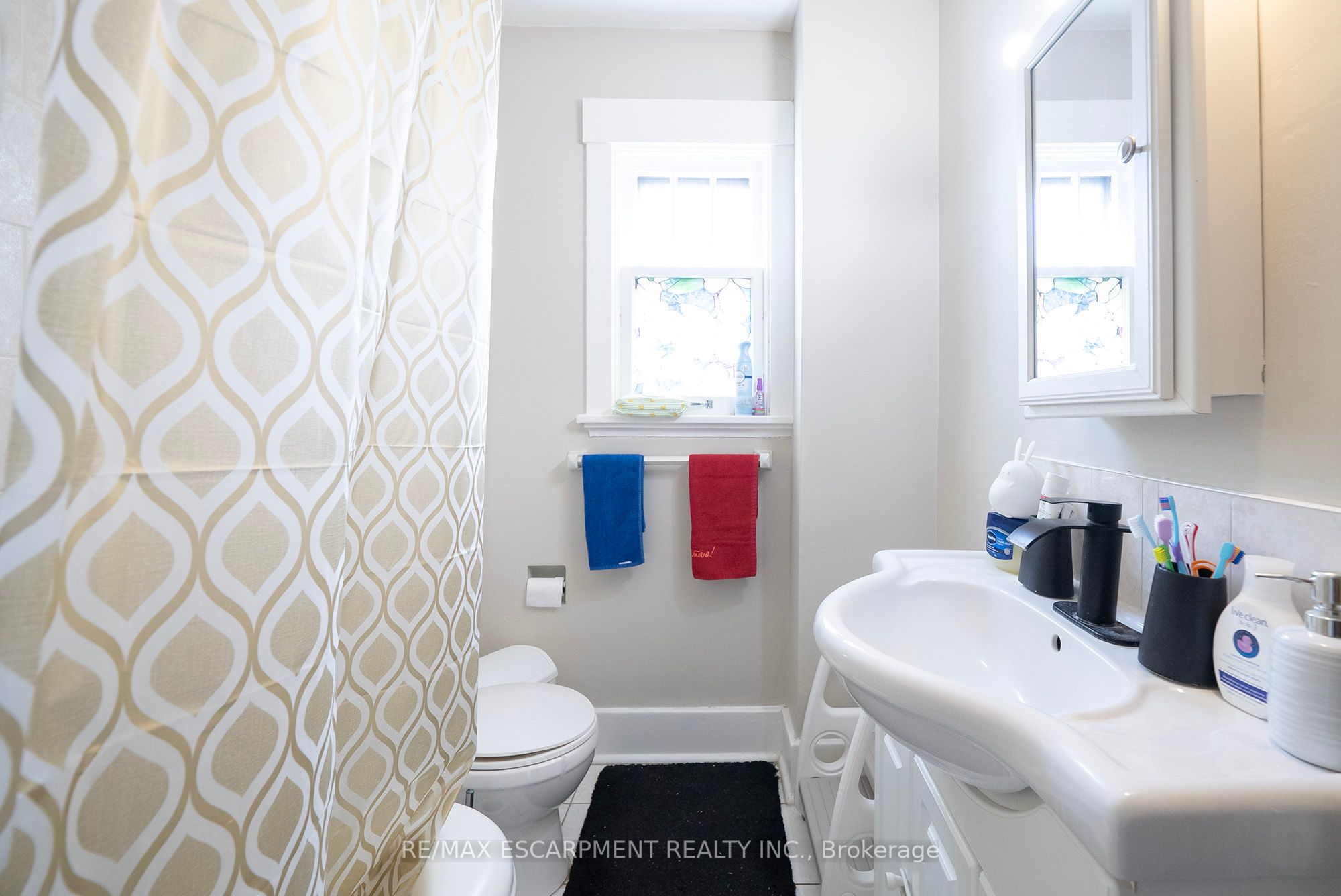 755 Colborne Street E Property Photo 20