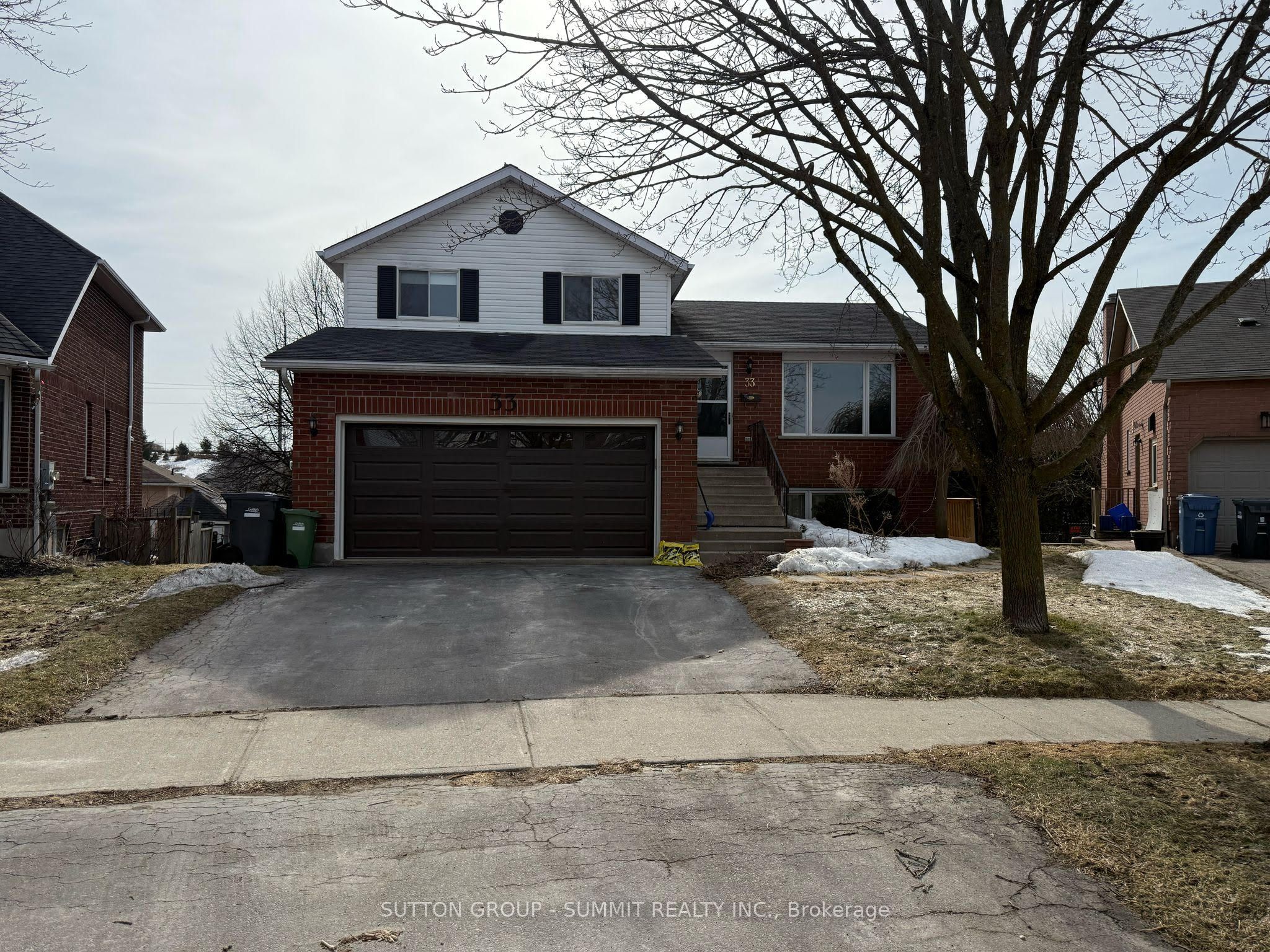#upper Level - 33 Freshmeadow Way Property Photo