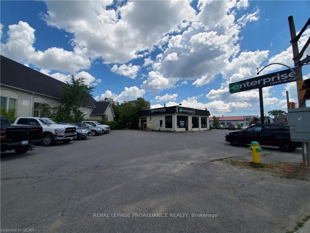 301 Coleman Street Property Photo
