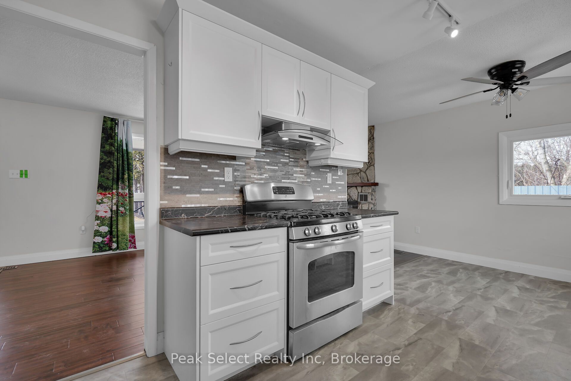 20328 Fairview Road Property Photo 19