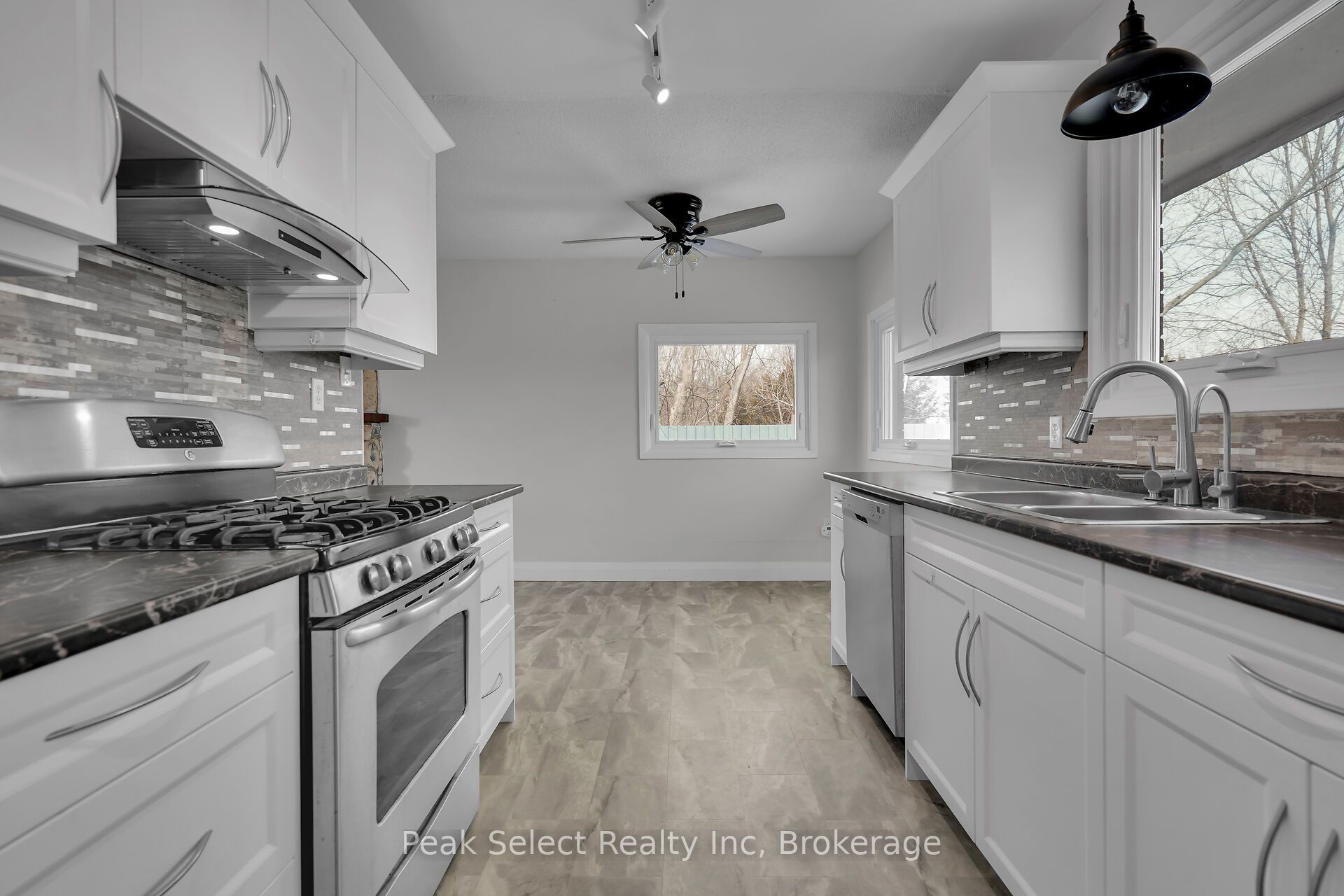 20328 Fairview Road Property Photo 21
