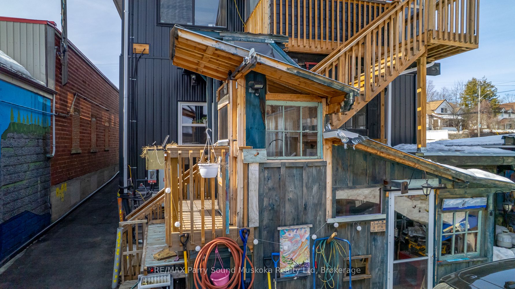 47 Gibson Street Property Photo 46