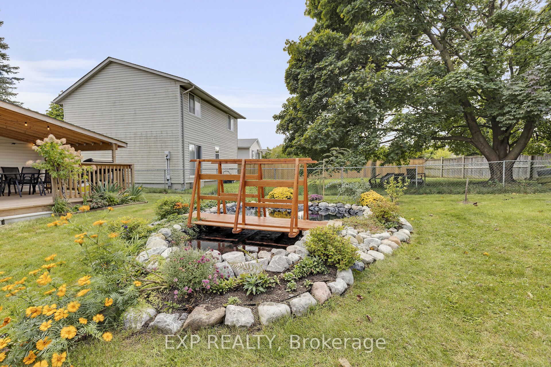 1729 Aldersbrook Road Property Photo 26