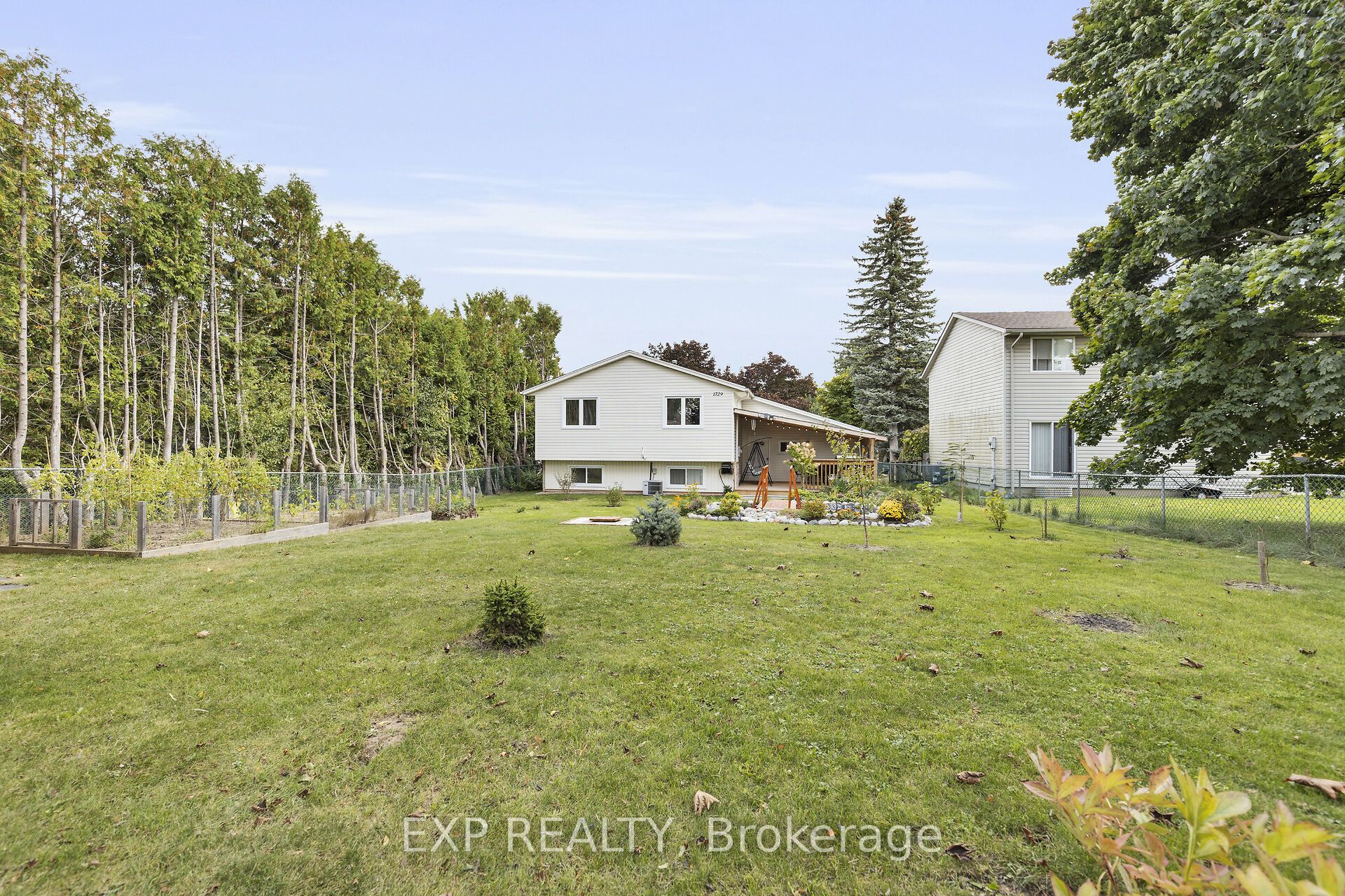 1729 Aldersbrook Road Property Photo 30