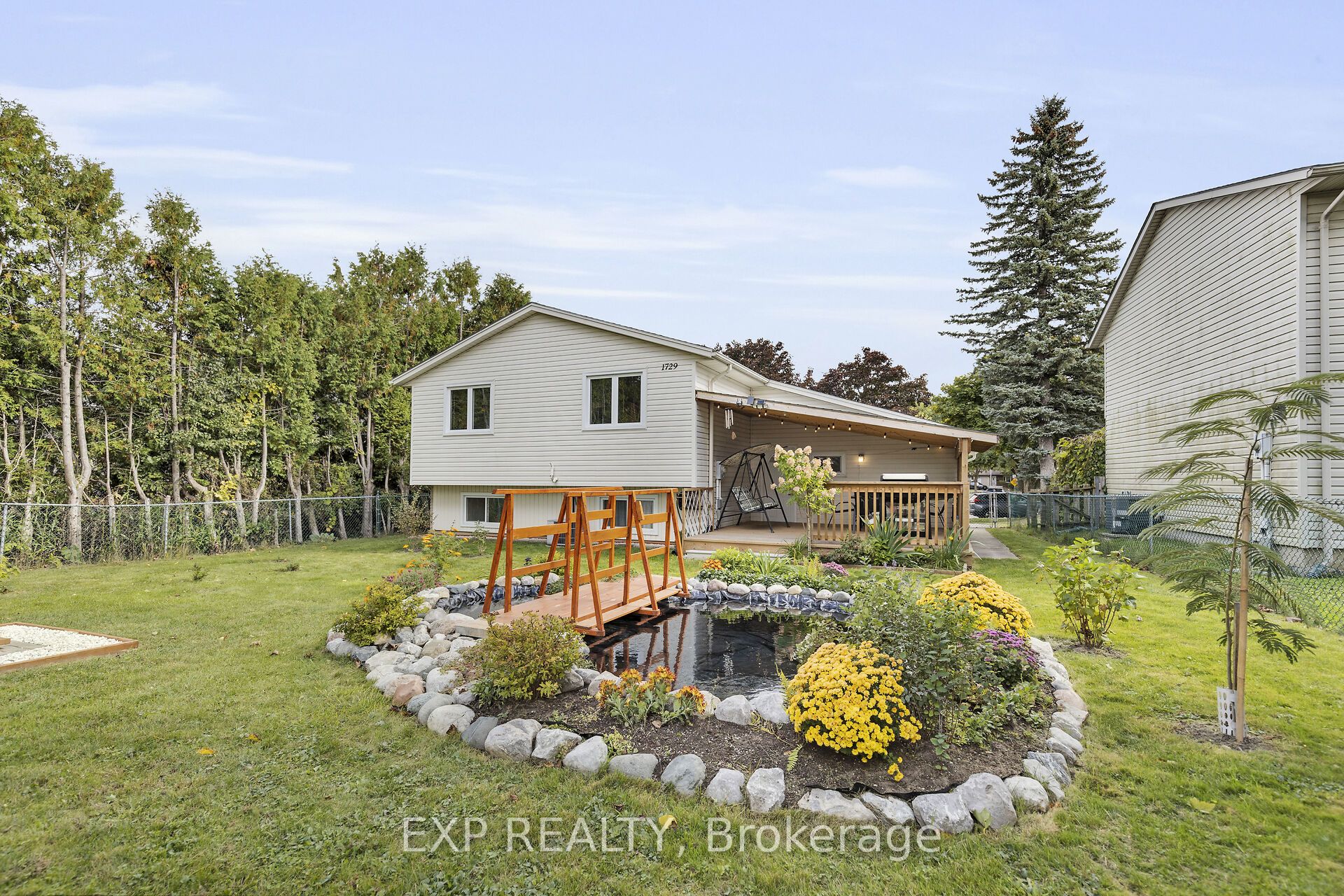 1729 Aldersbrook Road Property Photo 31