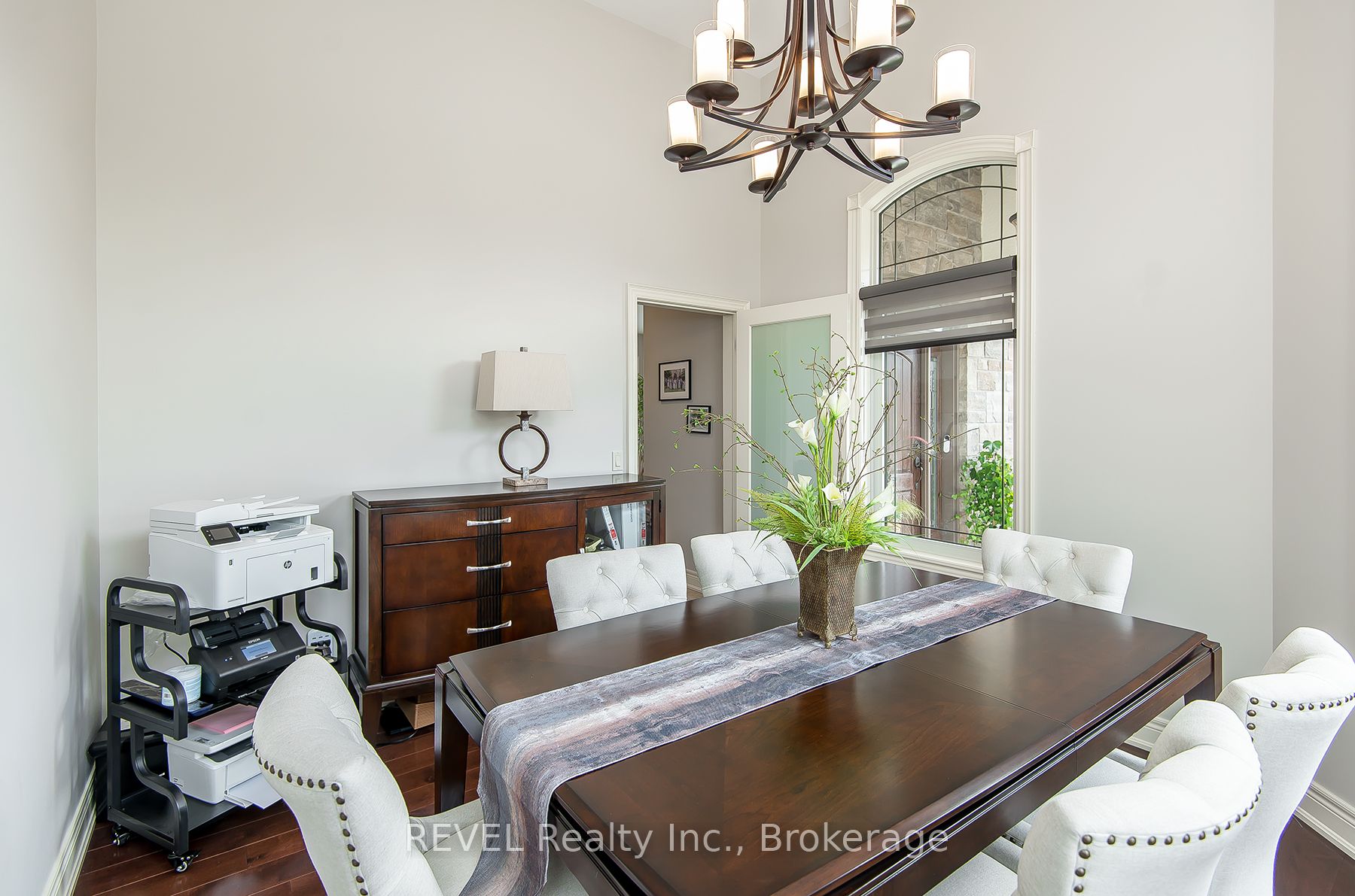 60 Mackenzie King Avenue Property Photo 13