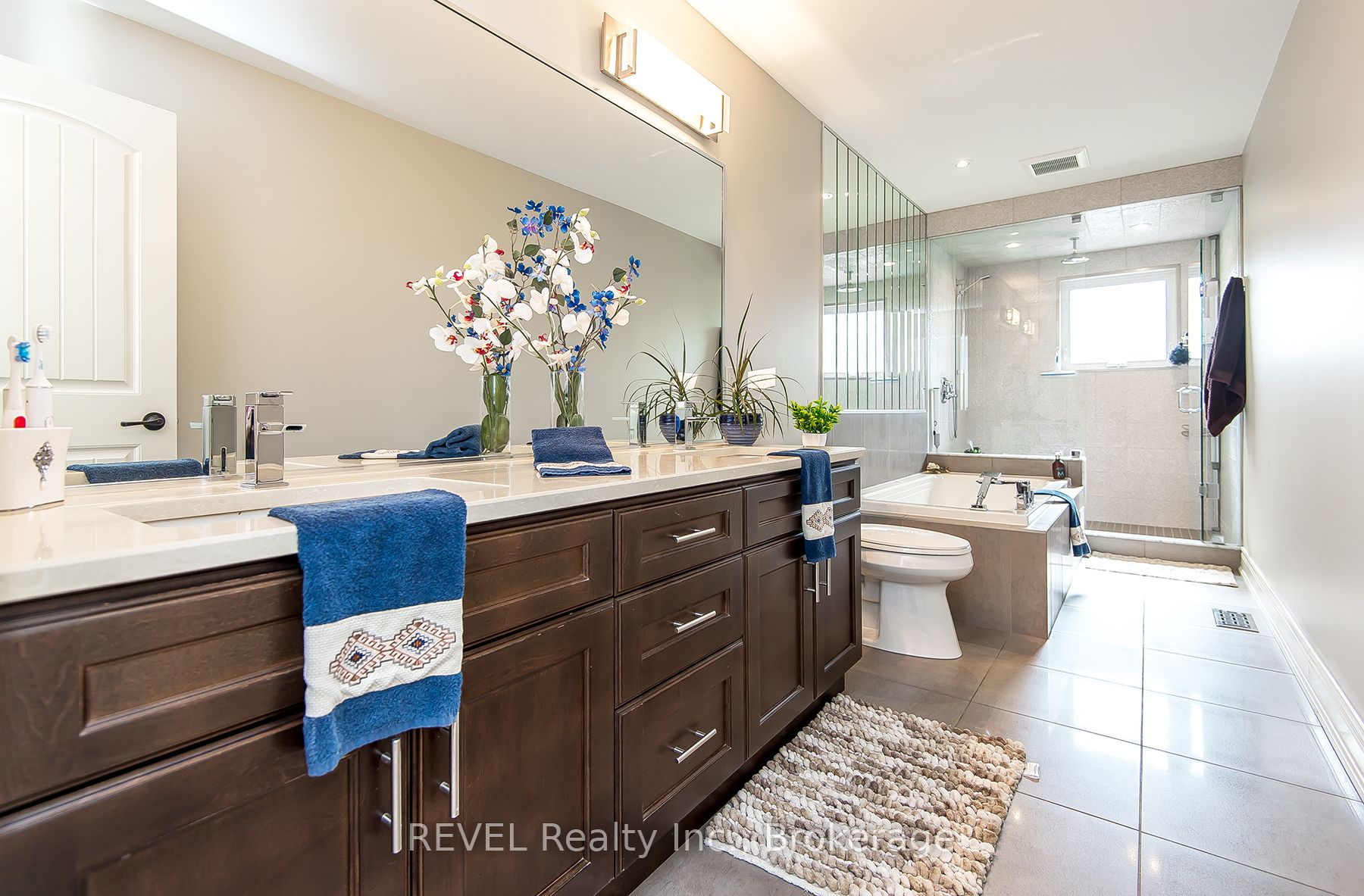 60 Mackenzie King Avenue Property Photo 21