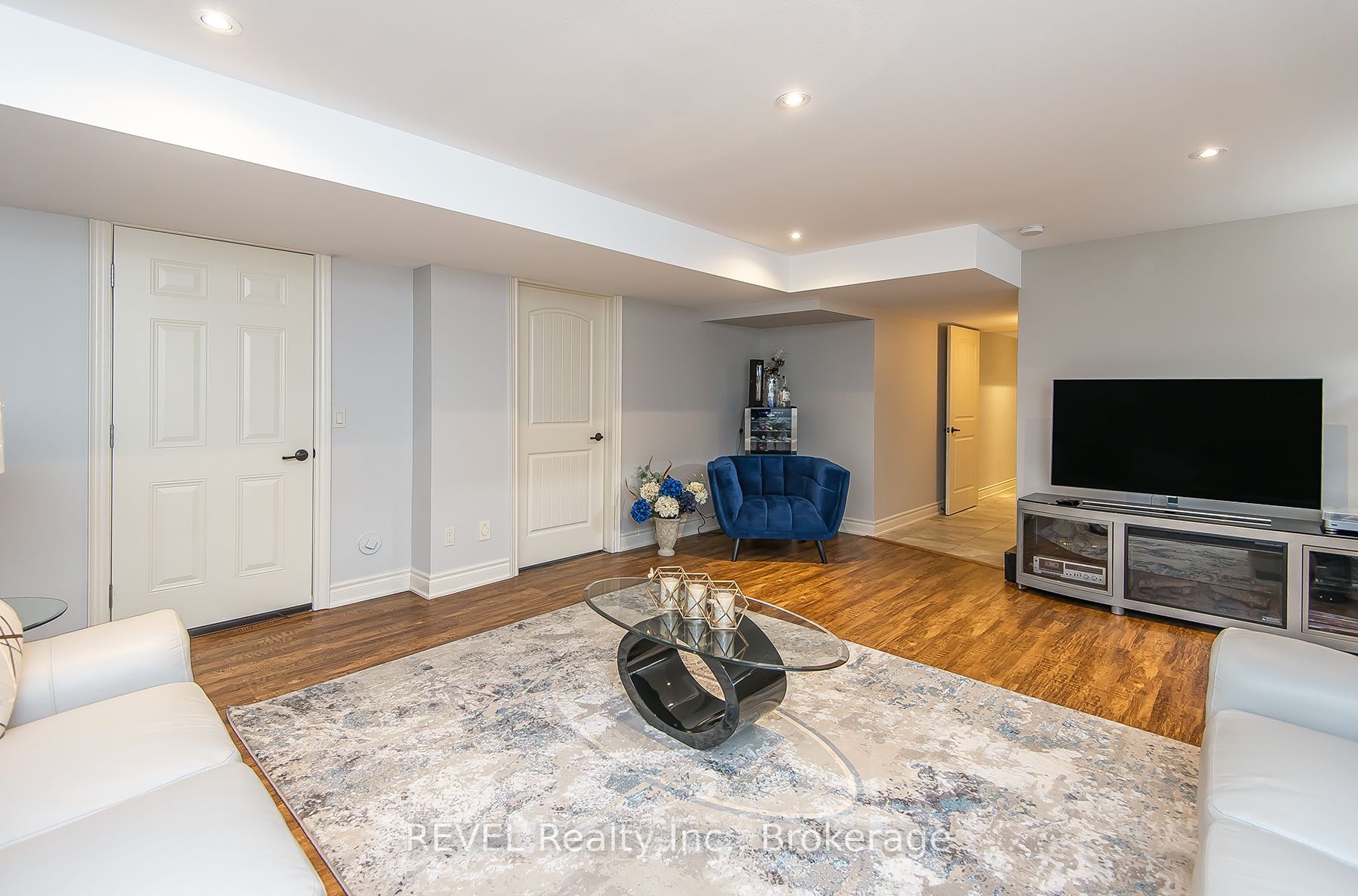 60 Mackenzie King Avenue Property Photo 29