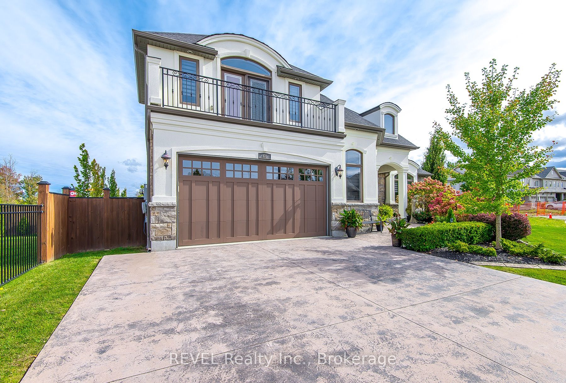 60 Mackenzie King Avenue Property Photo 46