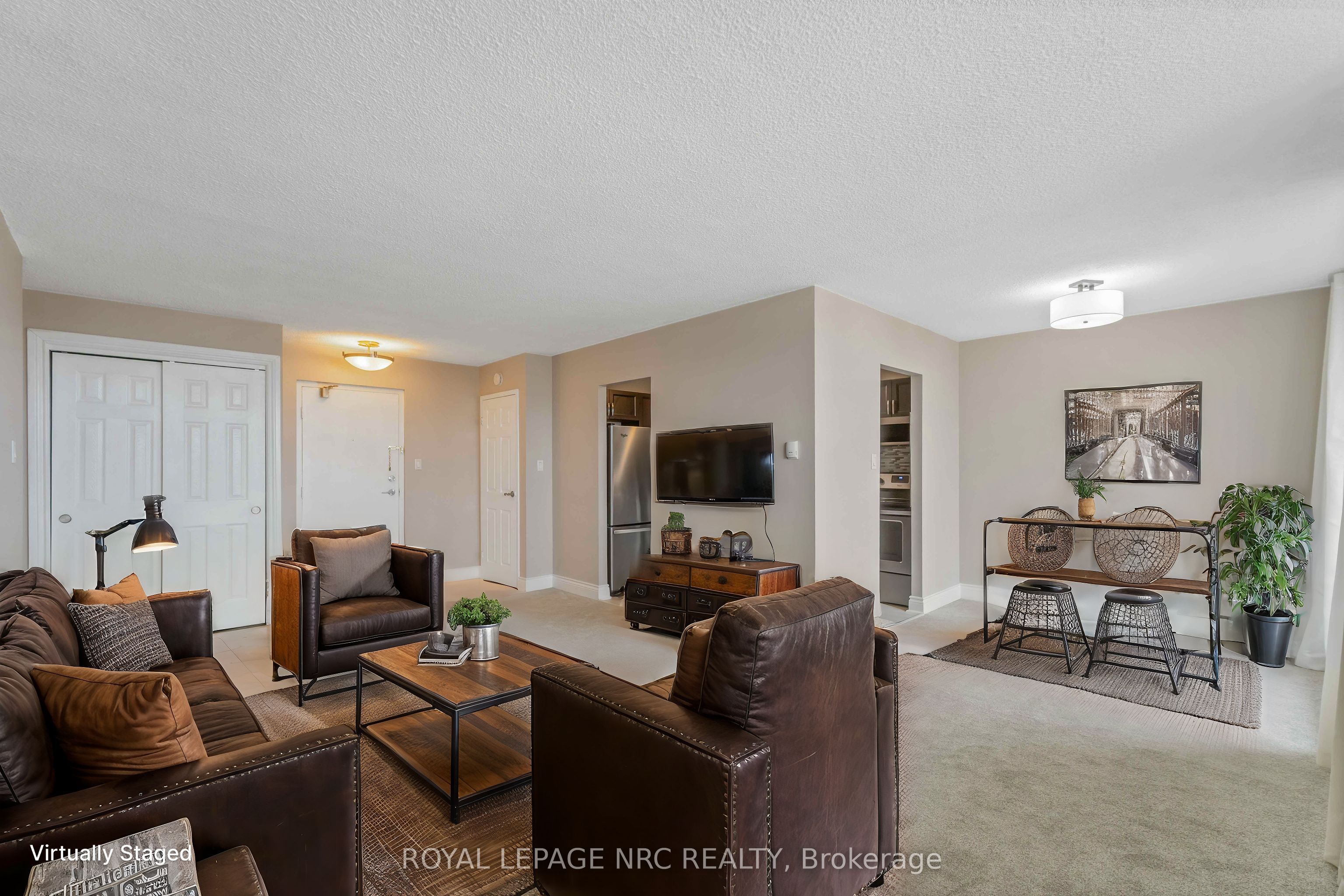 365 Geneva Street 805 Property Photo 8