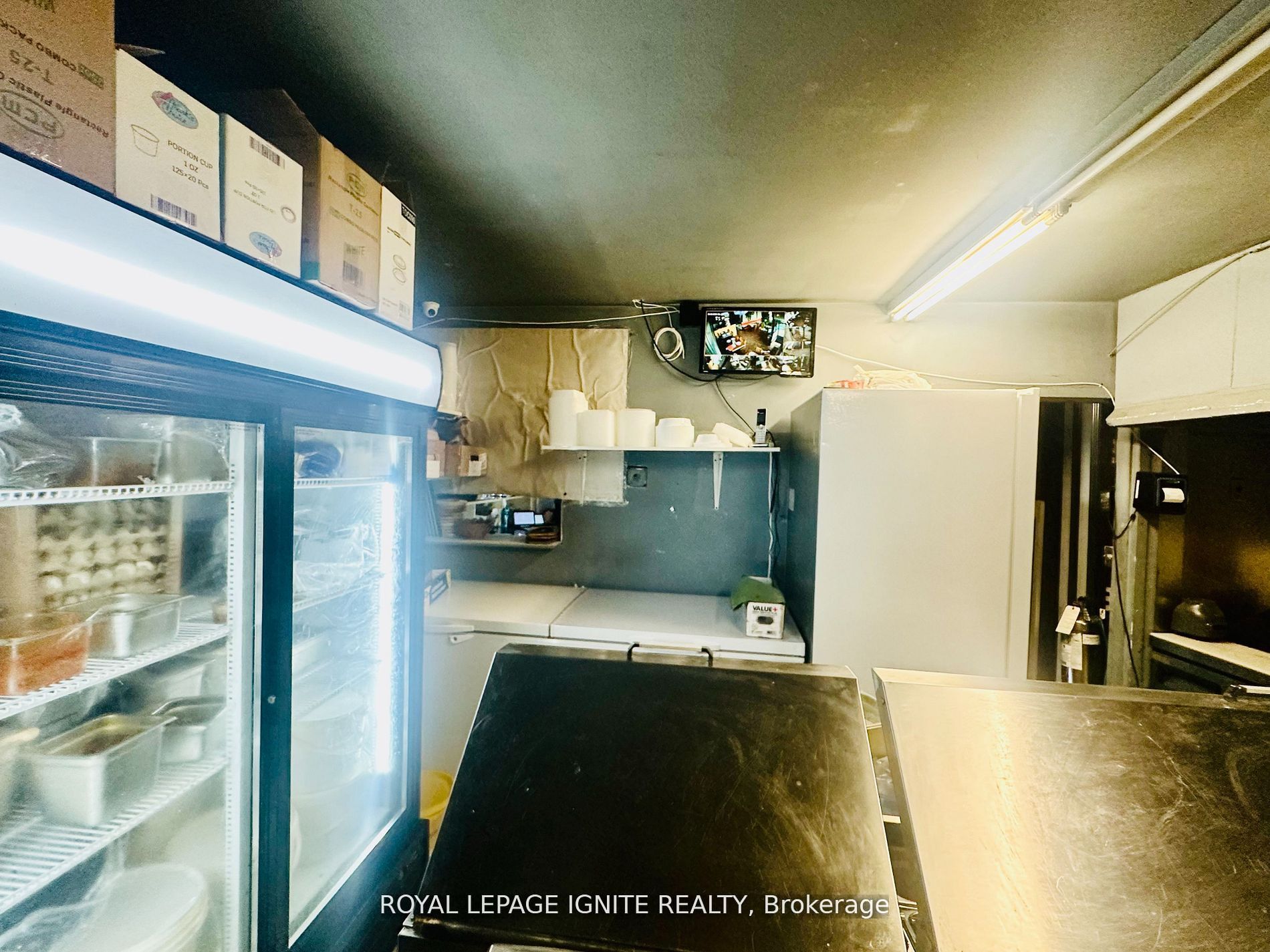#107 - 90 Wellington Street Property Photo 13