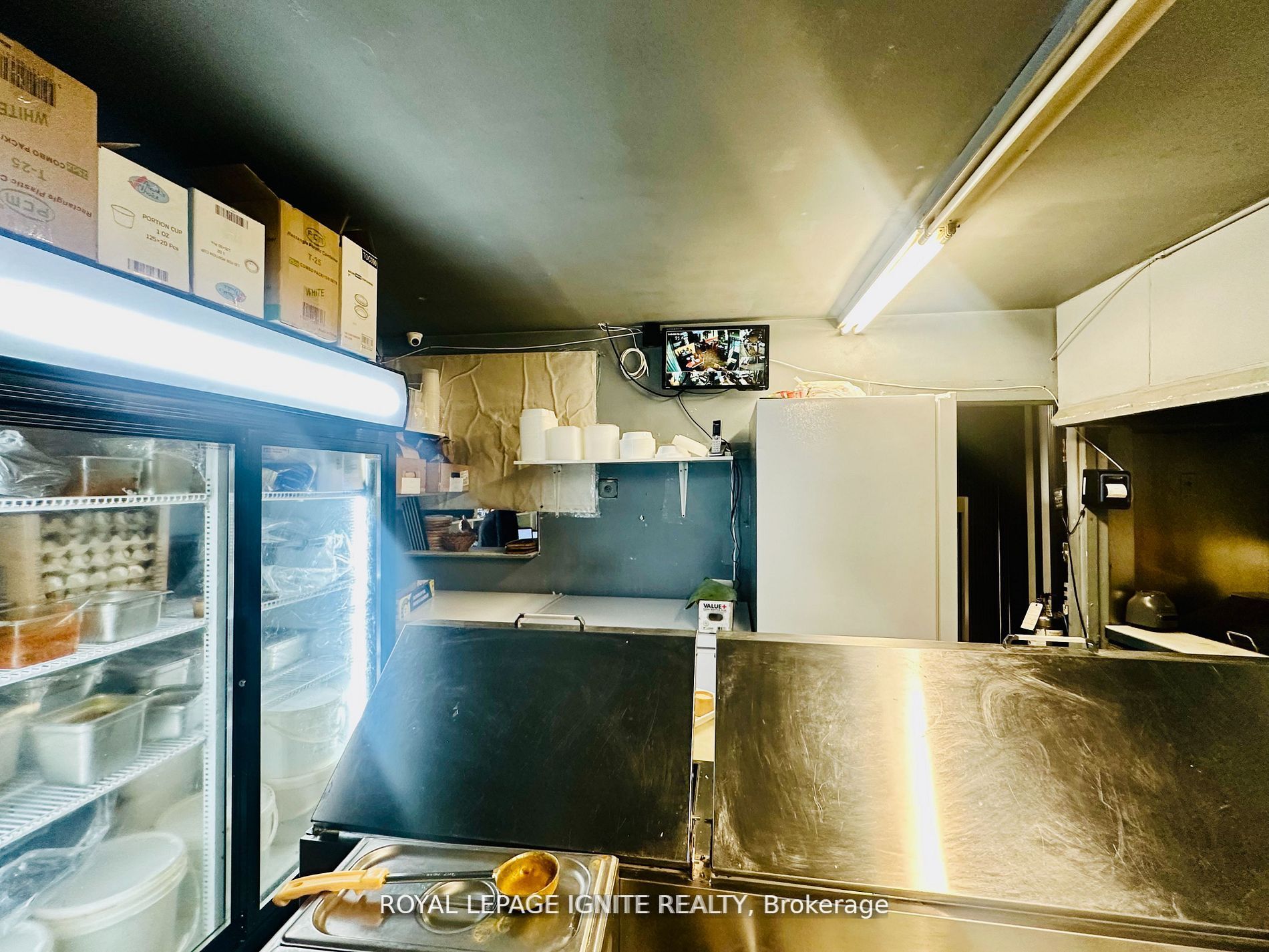#107 - 90 Wellington Street Property Photo 15