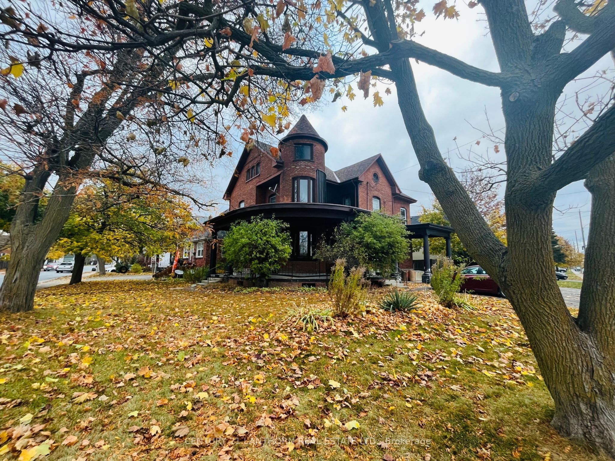#1 - 80 Bridge Street Property Photo