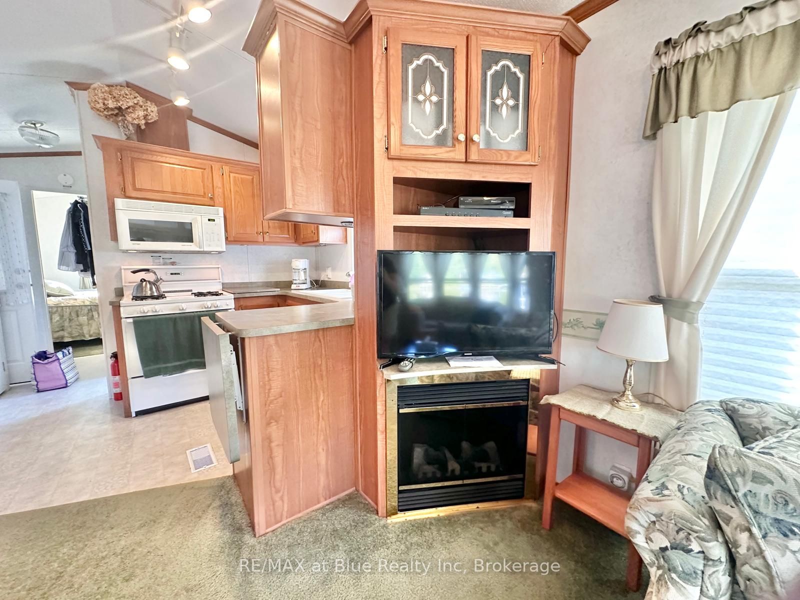 7489 Sideroad 5 N/a E B6 Property Photo 14