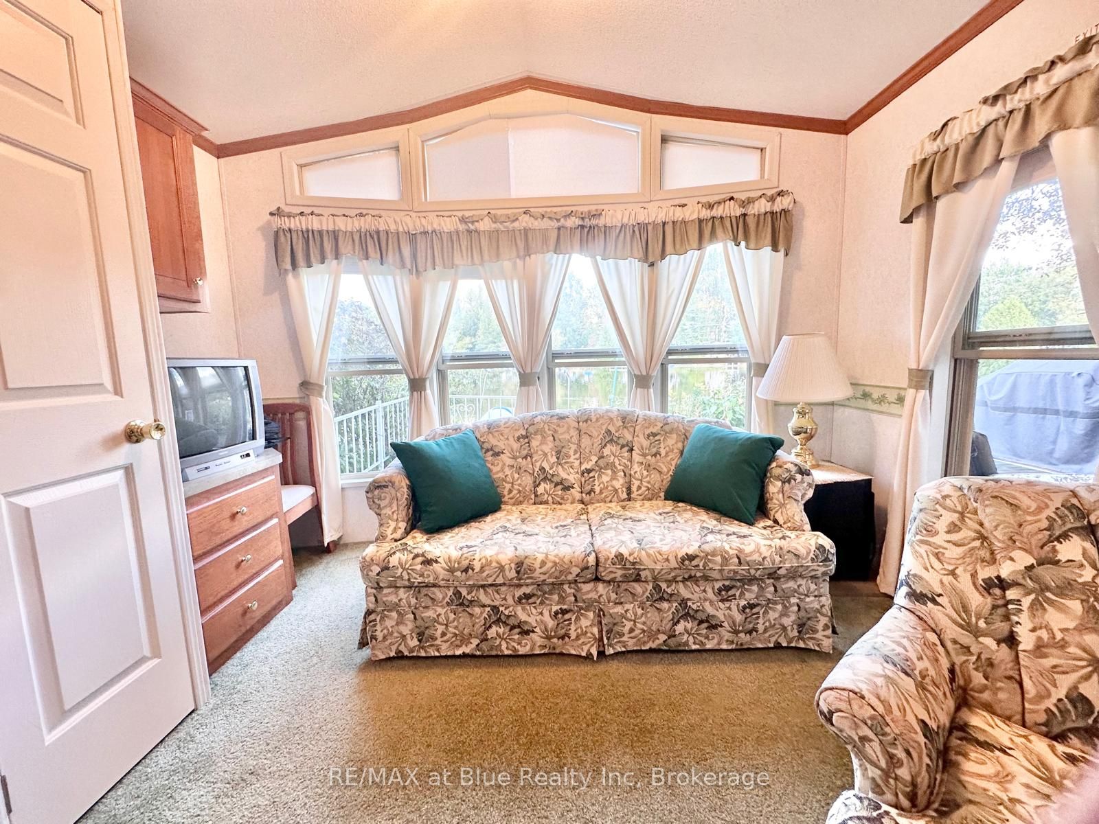 7489 Sideroad 5 N/a E B6 Property Photo 28