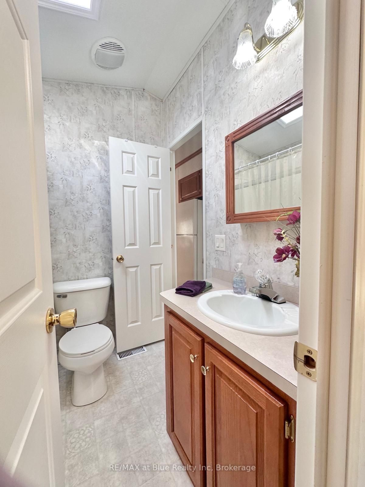 7489 Sideroad 5 N/a E B6 Property Photo 40