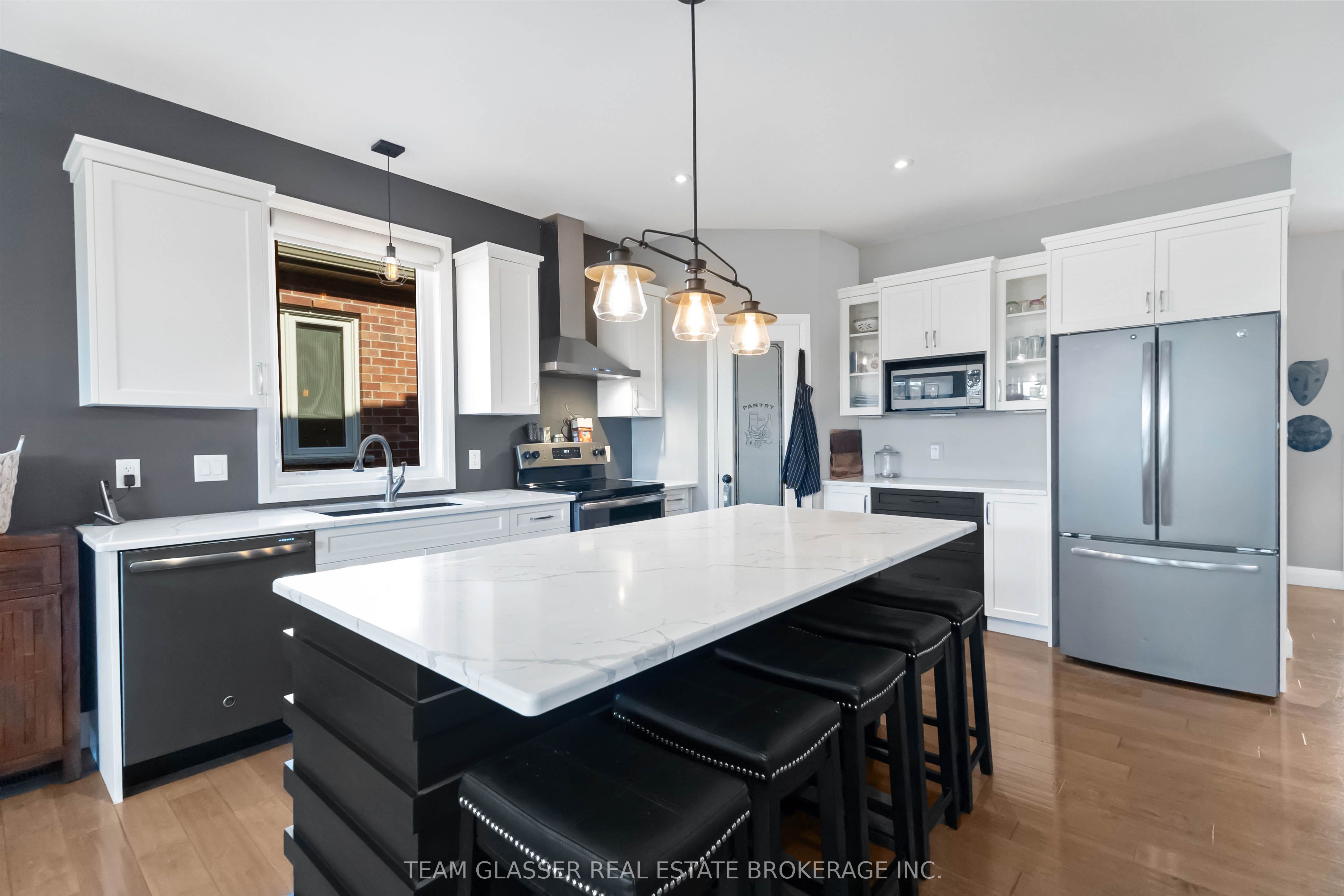 151 Spencer Avenue Property Photo 12