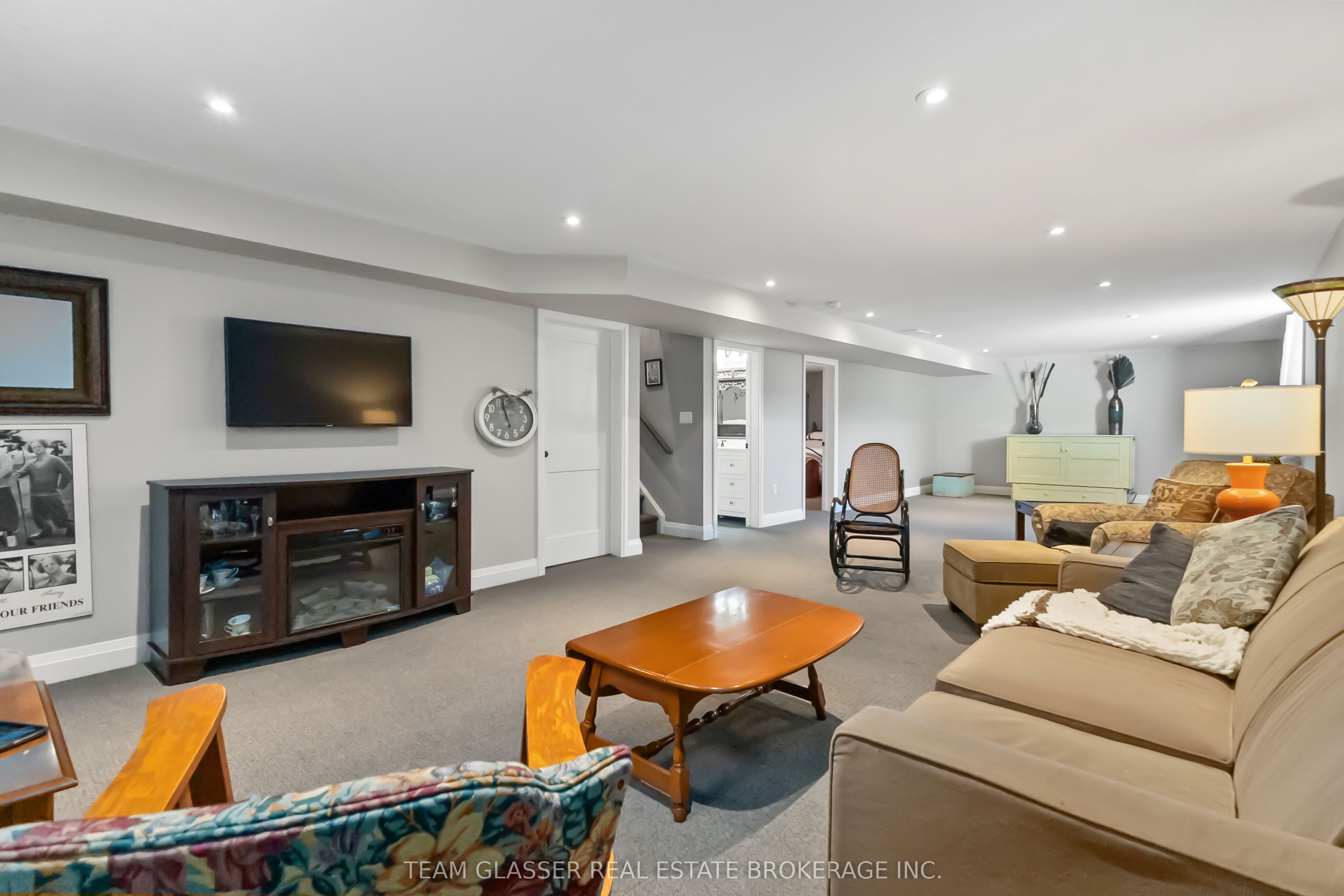 151 Spencer Avenue Property Photo 34
