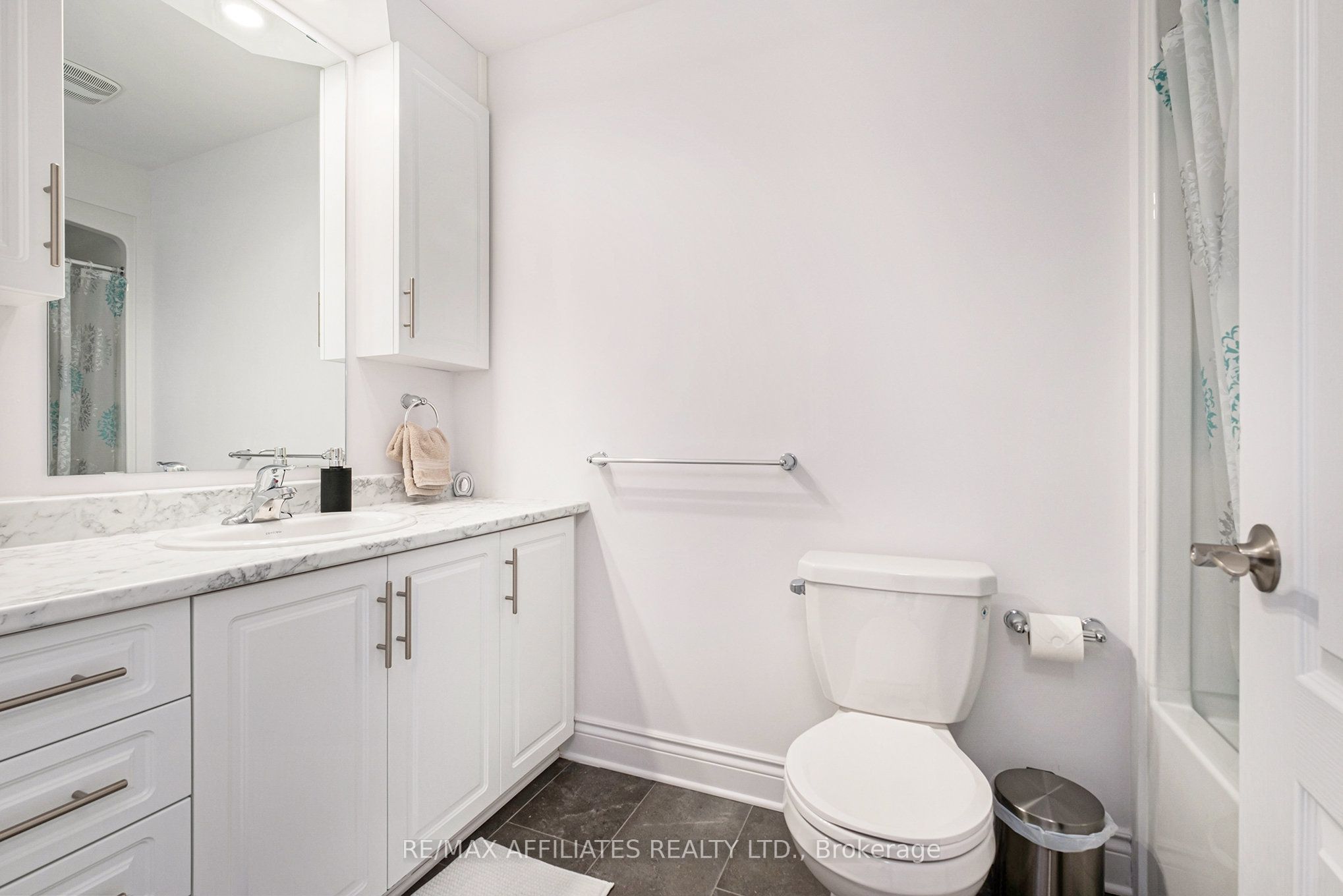 309 Dion Street Property Photo 8