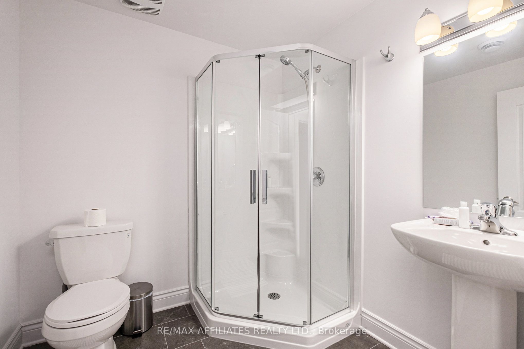 309 Dion Street Property Photo 12