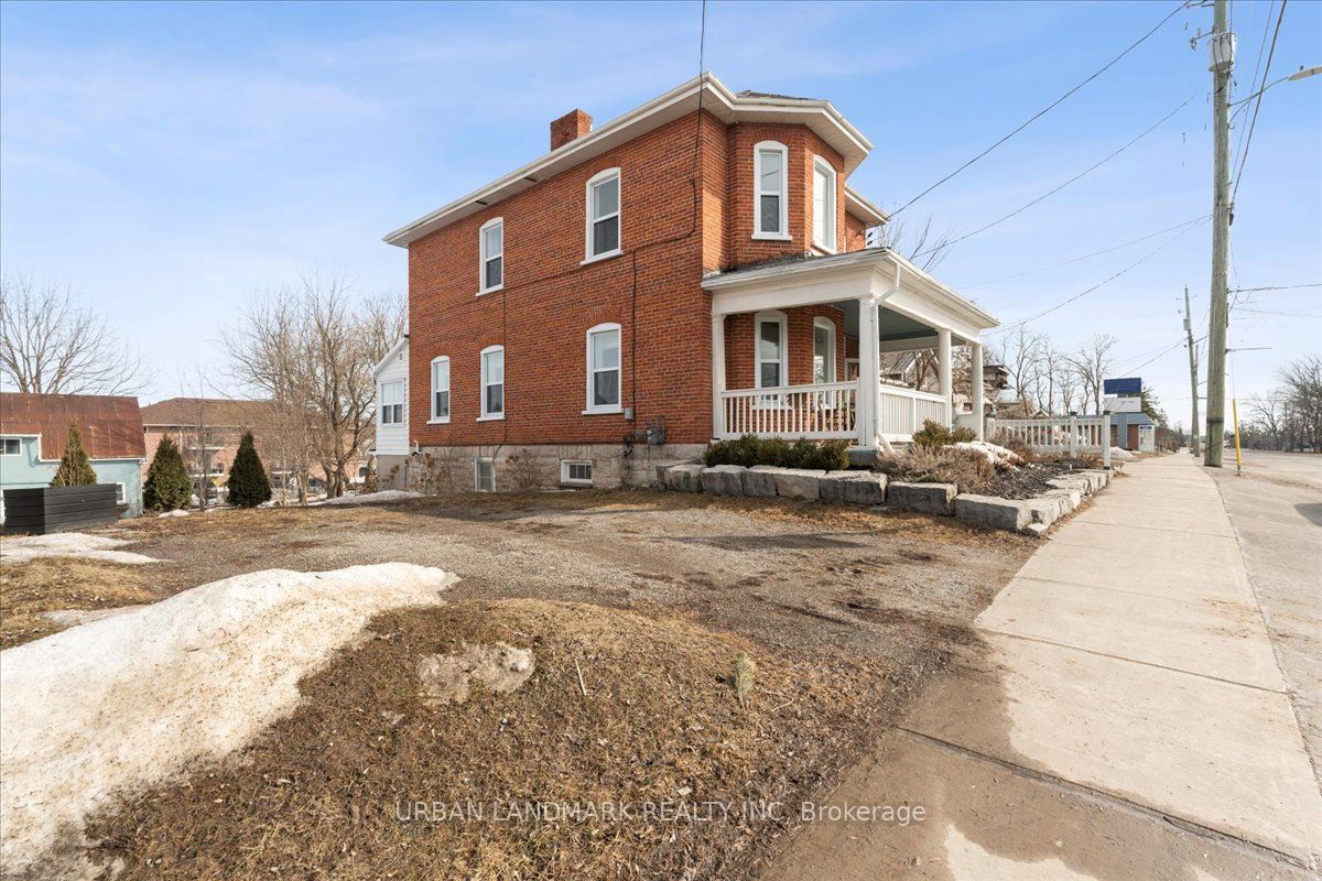 117 Durham Street Property Photo 3
