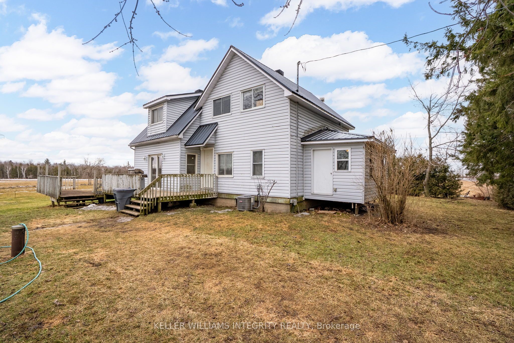 16172 Rush City Road Property Photo