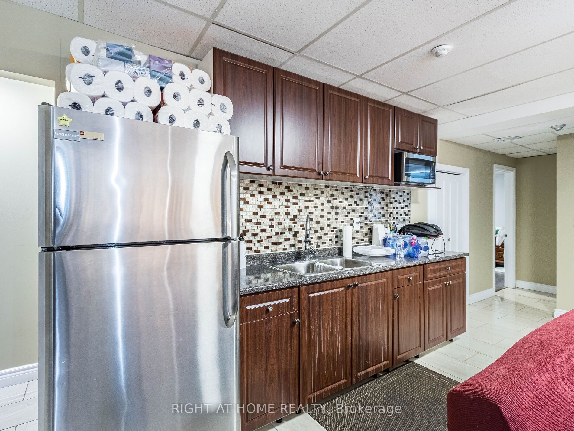 5951 Clark Avenue Property Photo 13